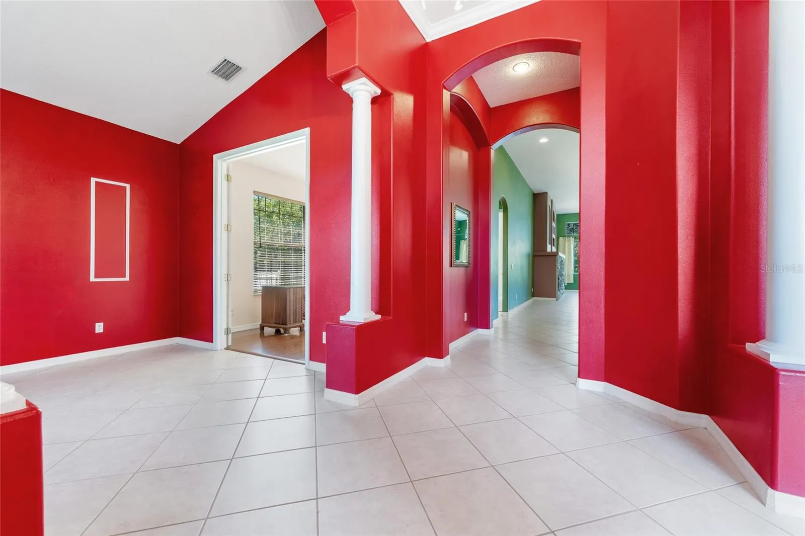 3330 EARLE CT