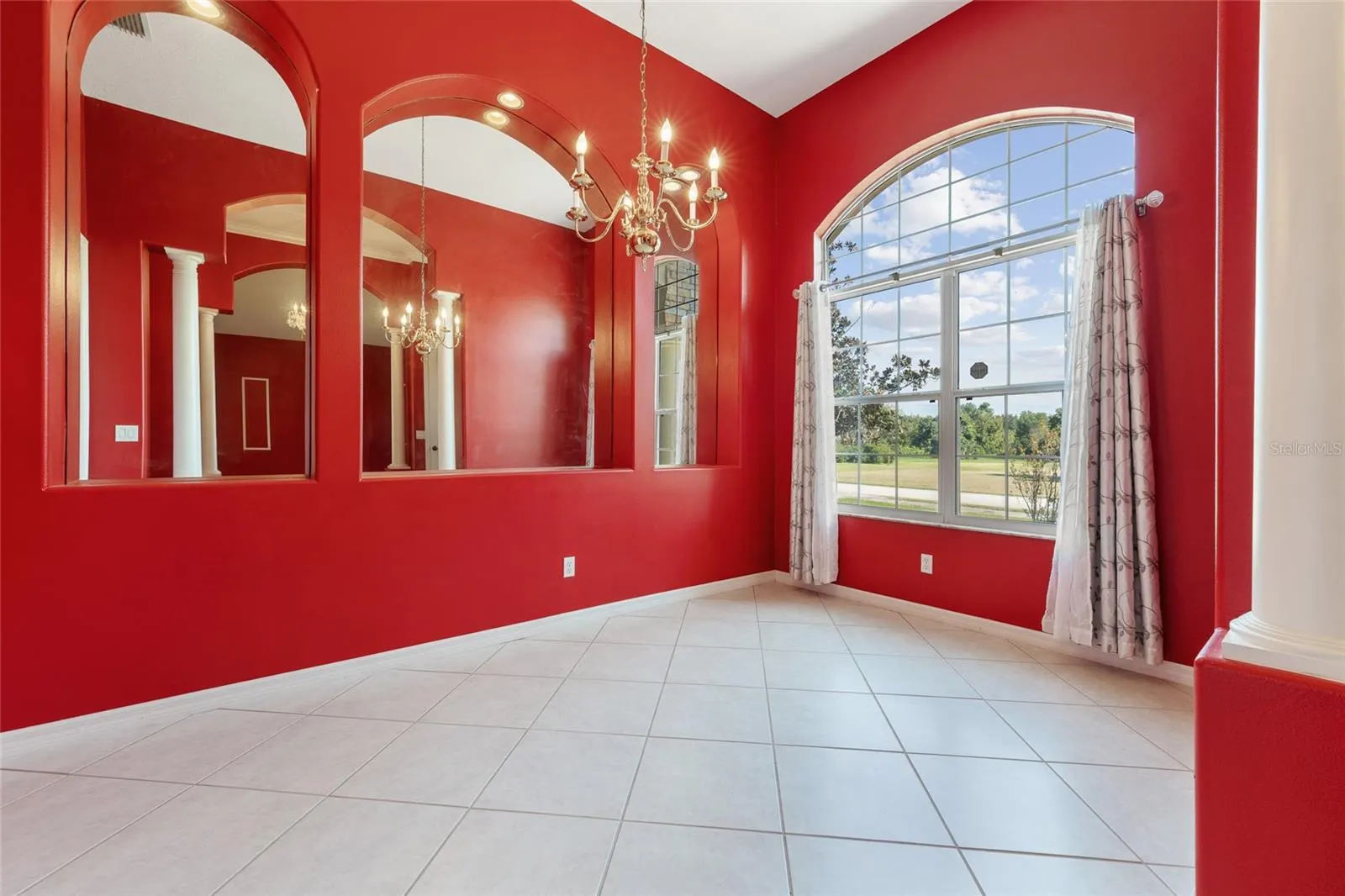 3330 EARLE CT