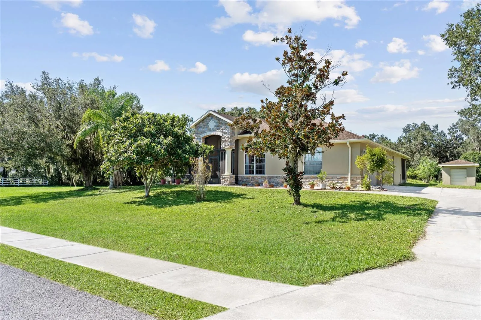3330 EARLE CT