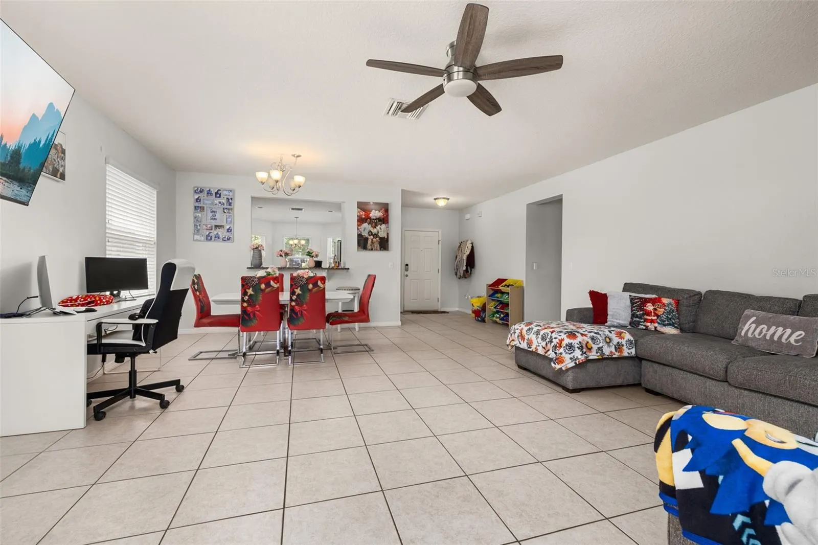 6018 FALLGLOW LN