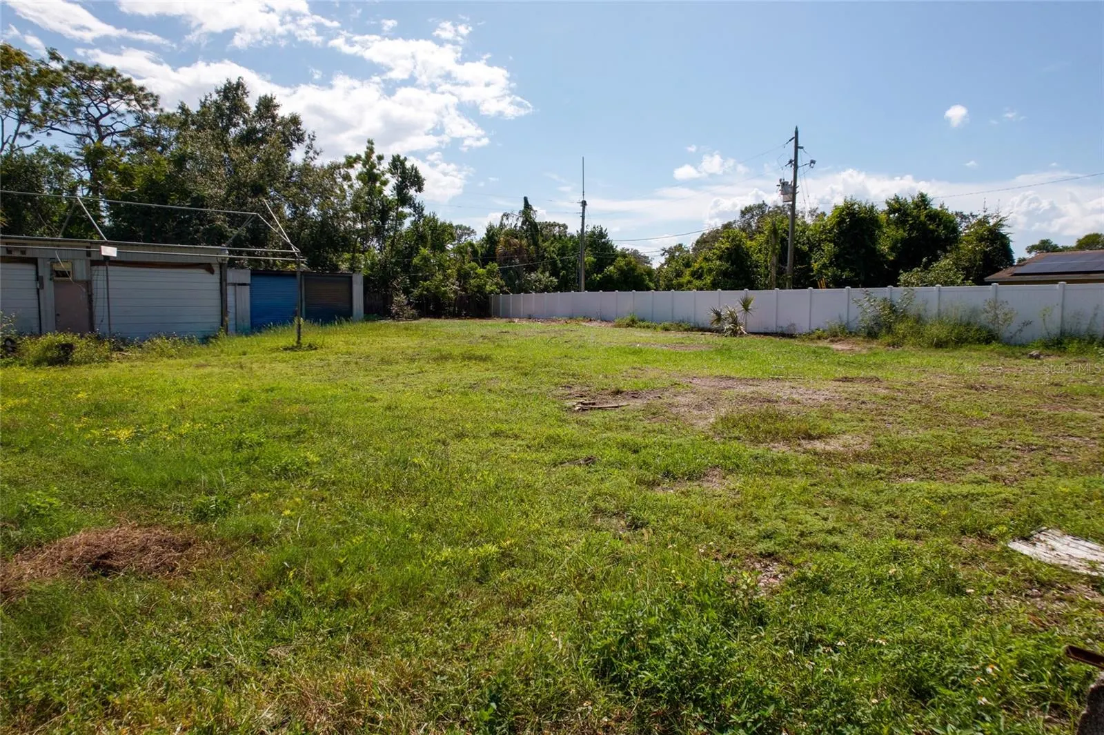 3613 TAM DR