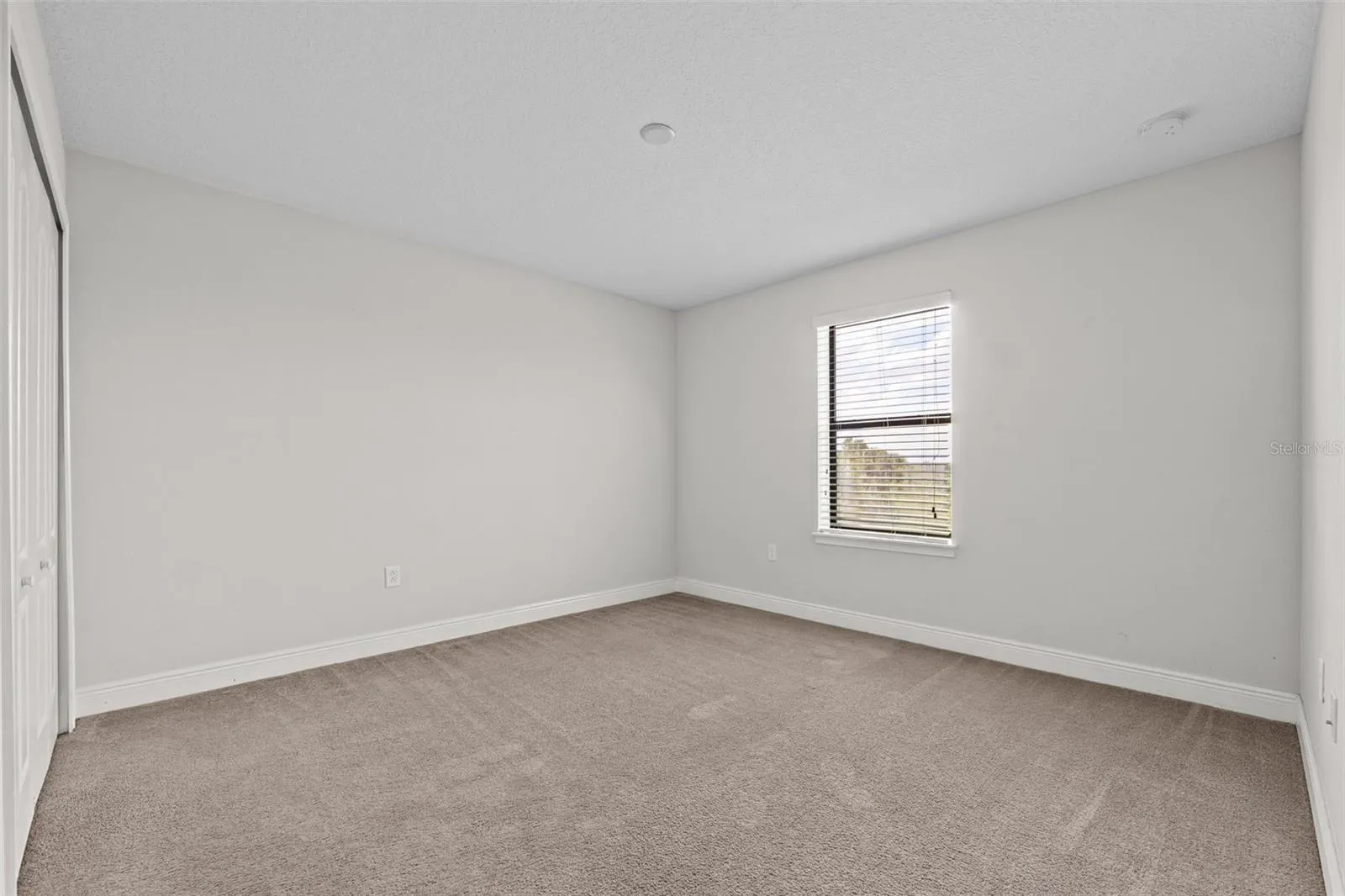 202 KENNY BLVD