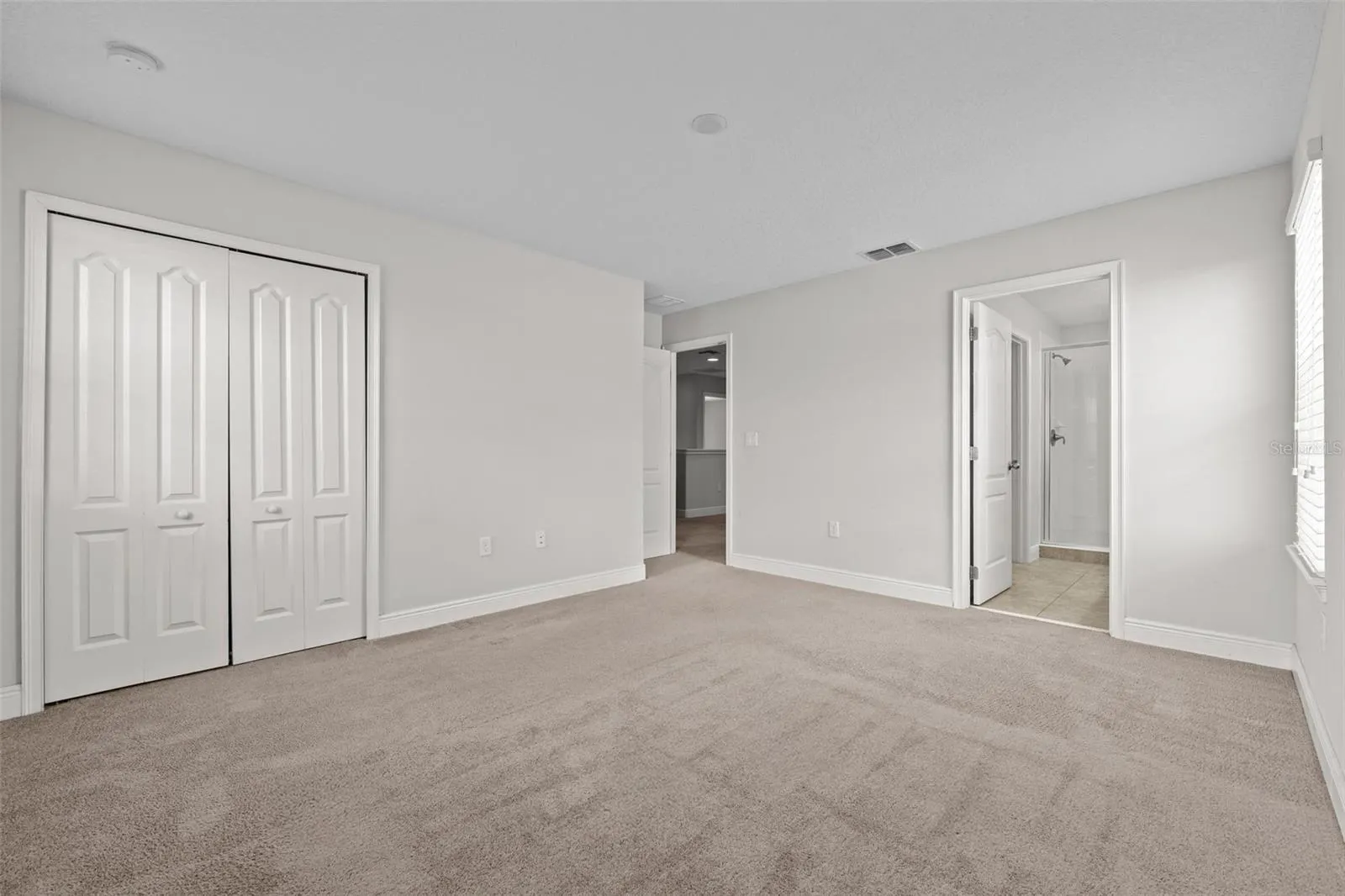 202 KENNY BLVD