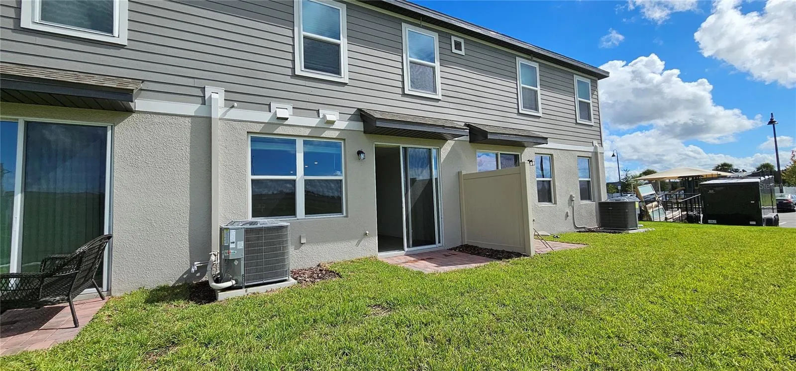 2126 CRAPE JASMINE LN