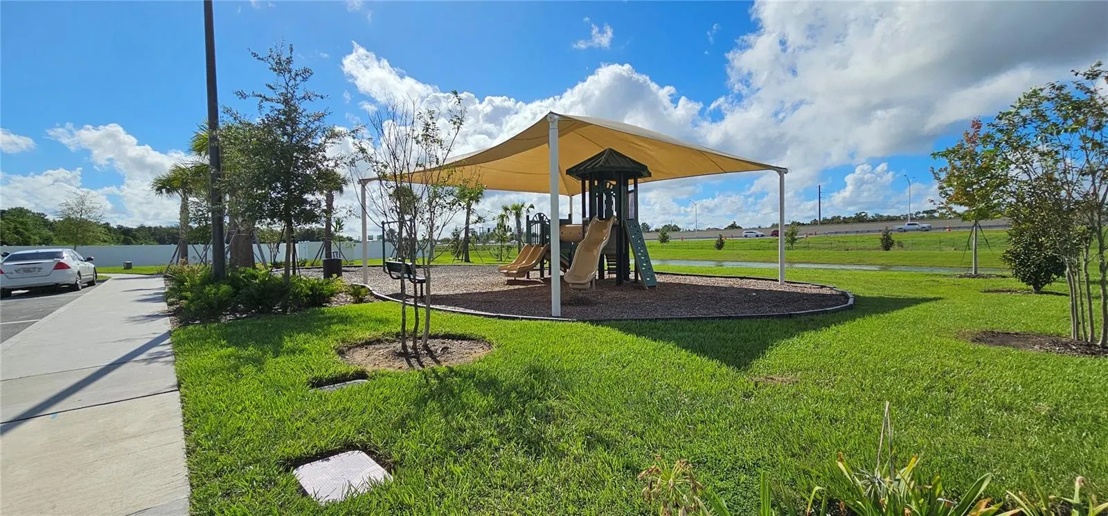 2126 CRAPE JASMINE LN