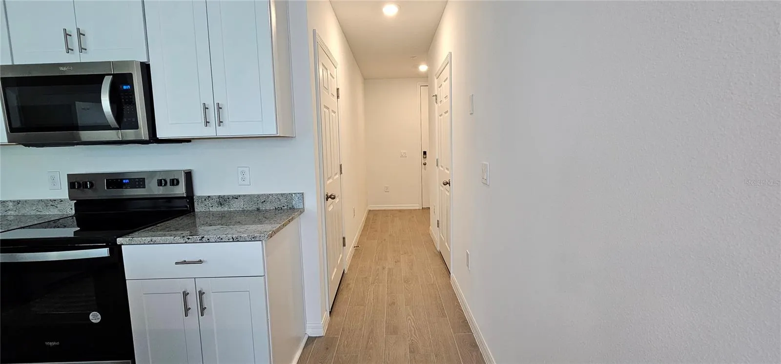 2126 CRAPE JASMINE LN