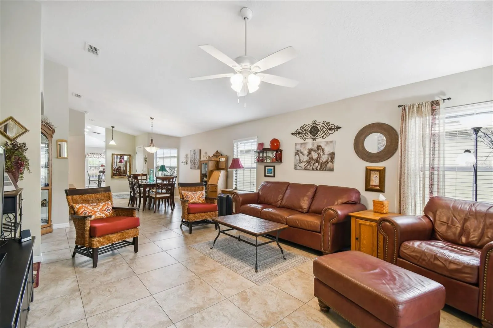 504 GRAND CANAL DR