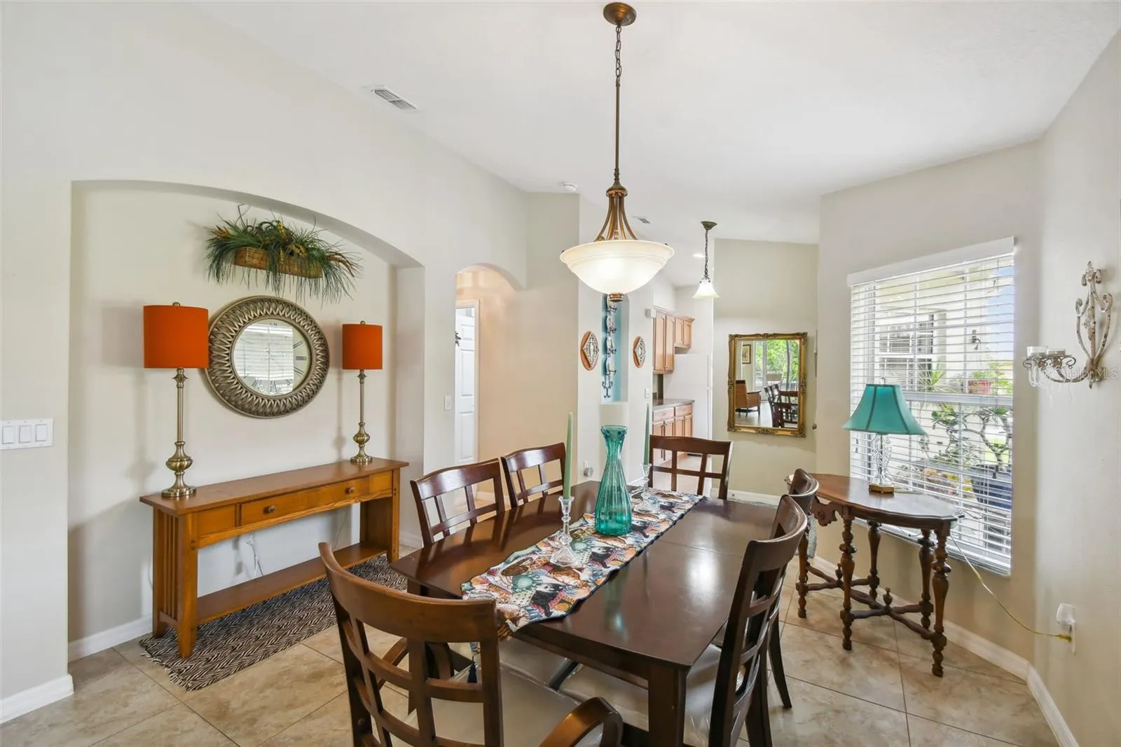 504 GRAND CANAL DR