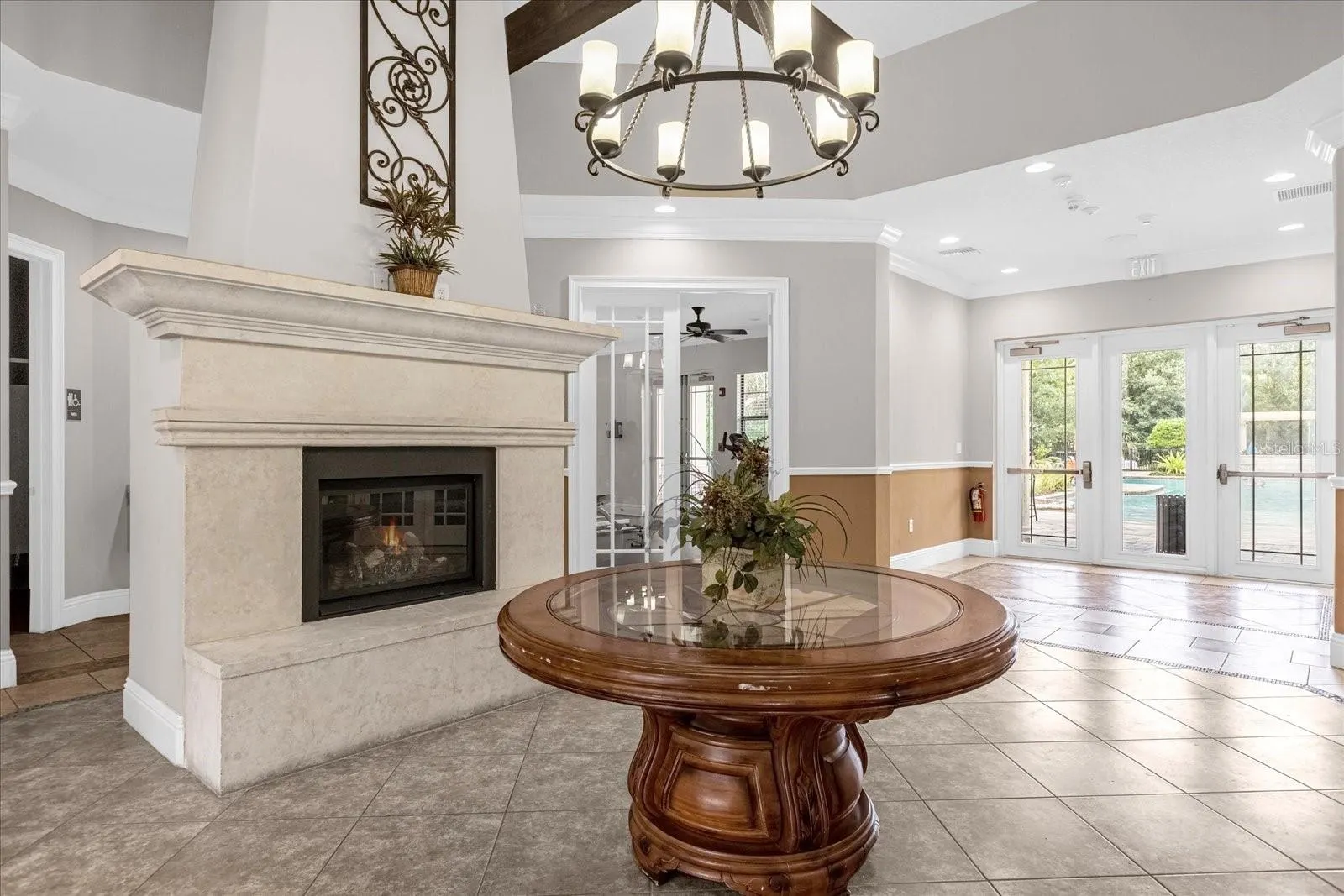 8121 ROSEVILLE BLVD