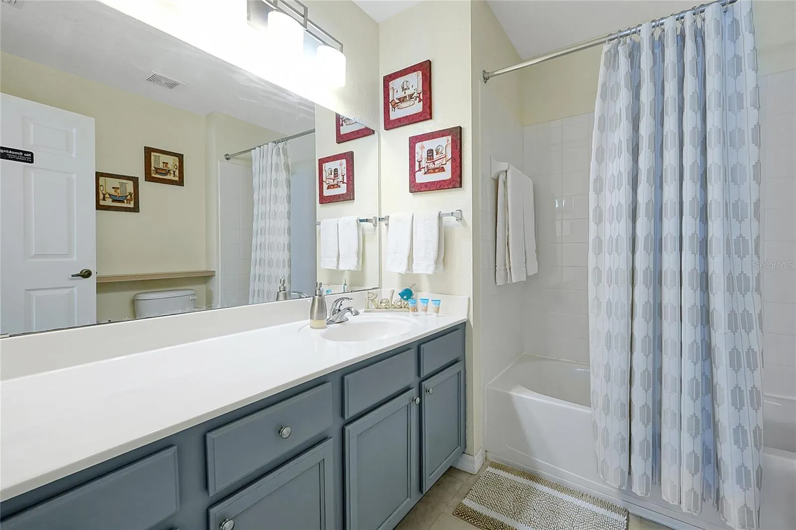 2618 LODI CIRCLE #102, #102