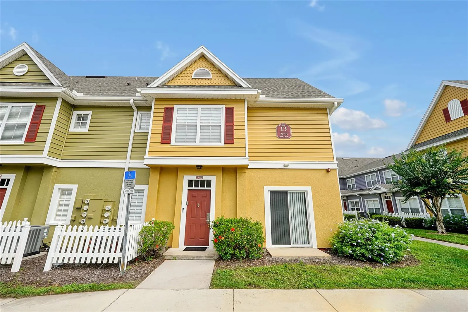 2618 LODI CIRCLE #102, #102