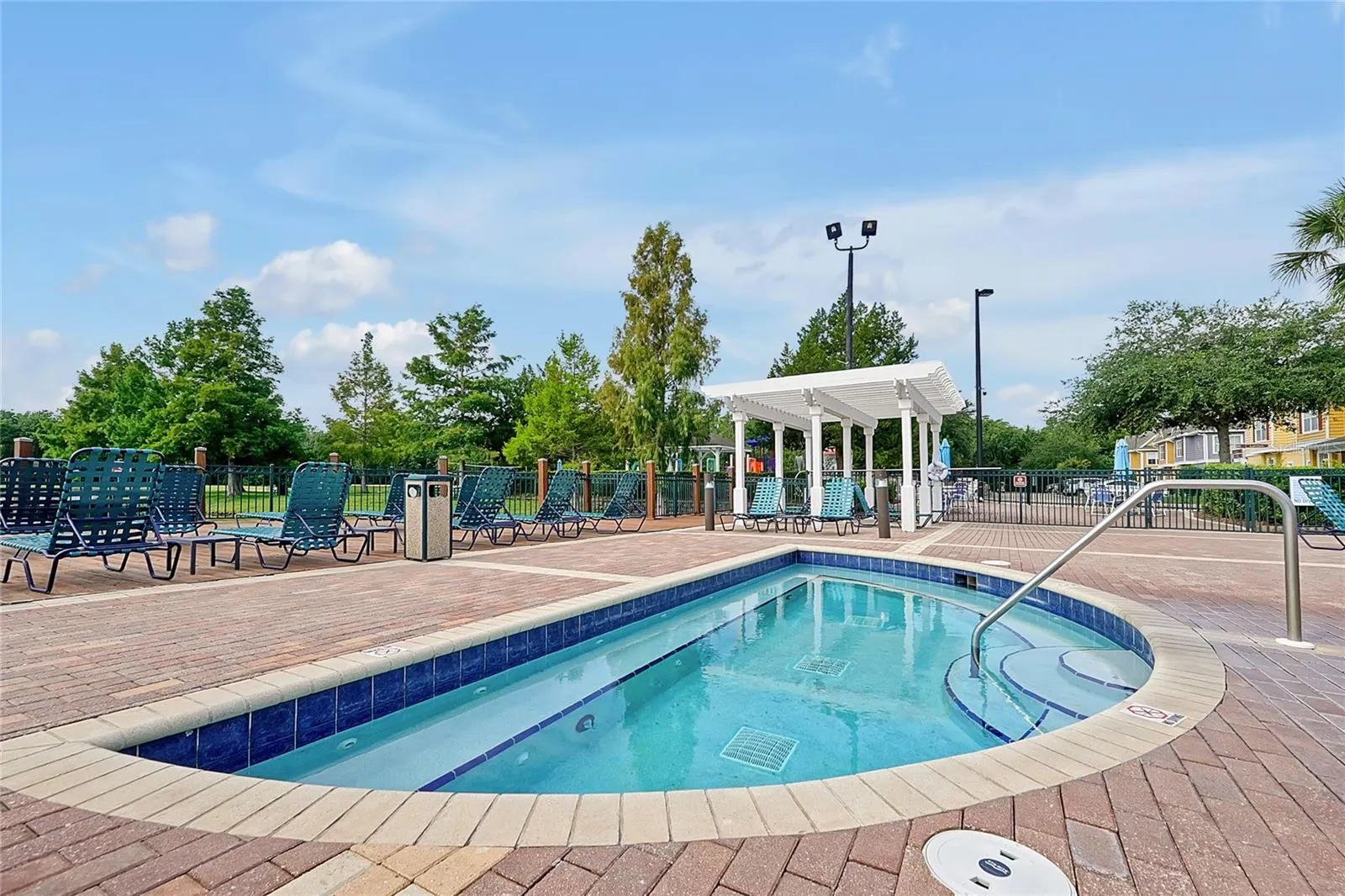 2618 LODI CIRCLE #102, #102