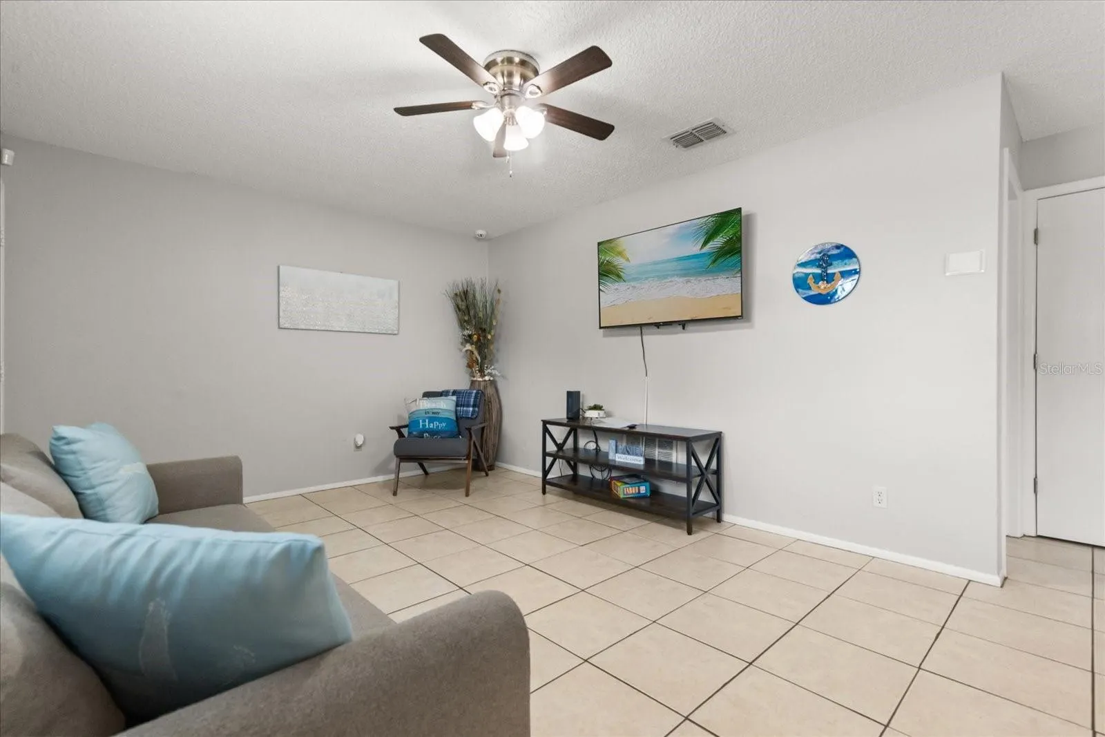 2711 SOUTH DR #C, #C
