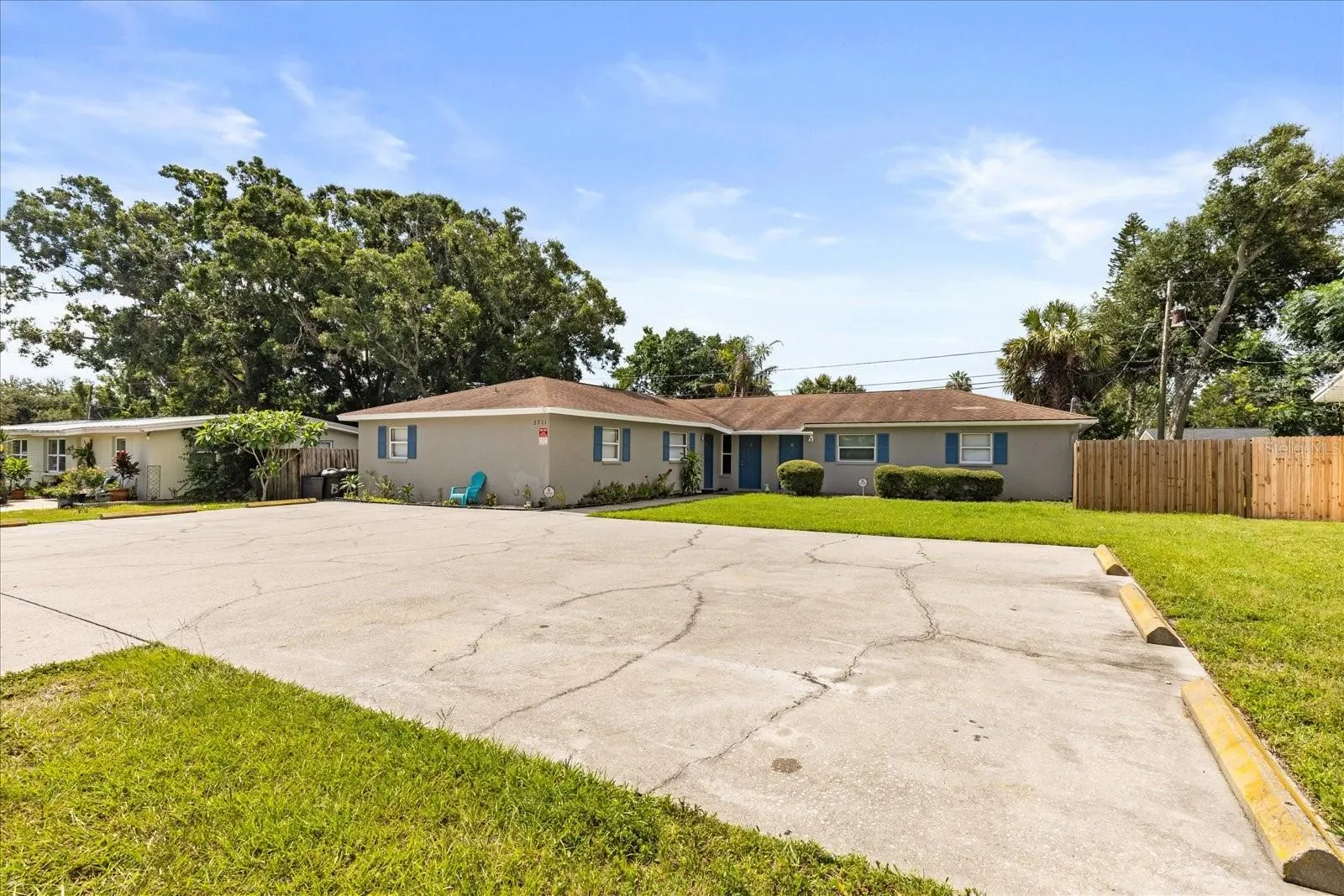 2711 SOUTH DR #C, #C