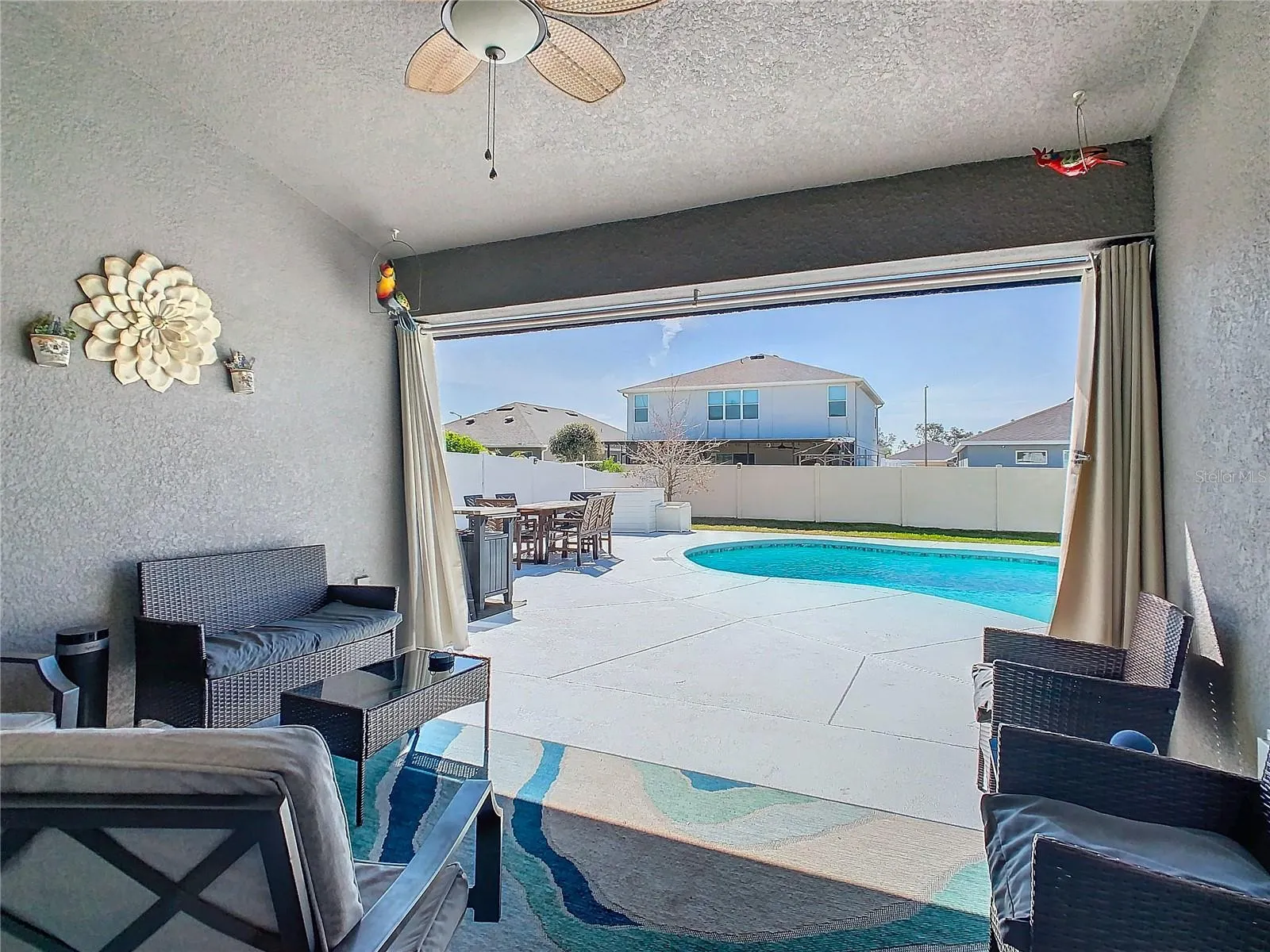 649 MEADOW POINTE DR