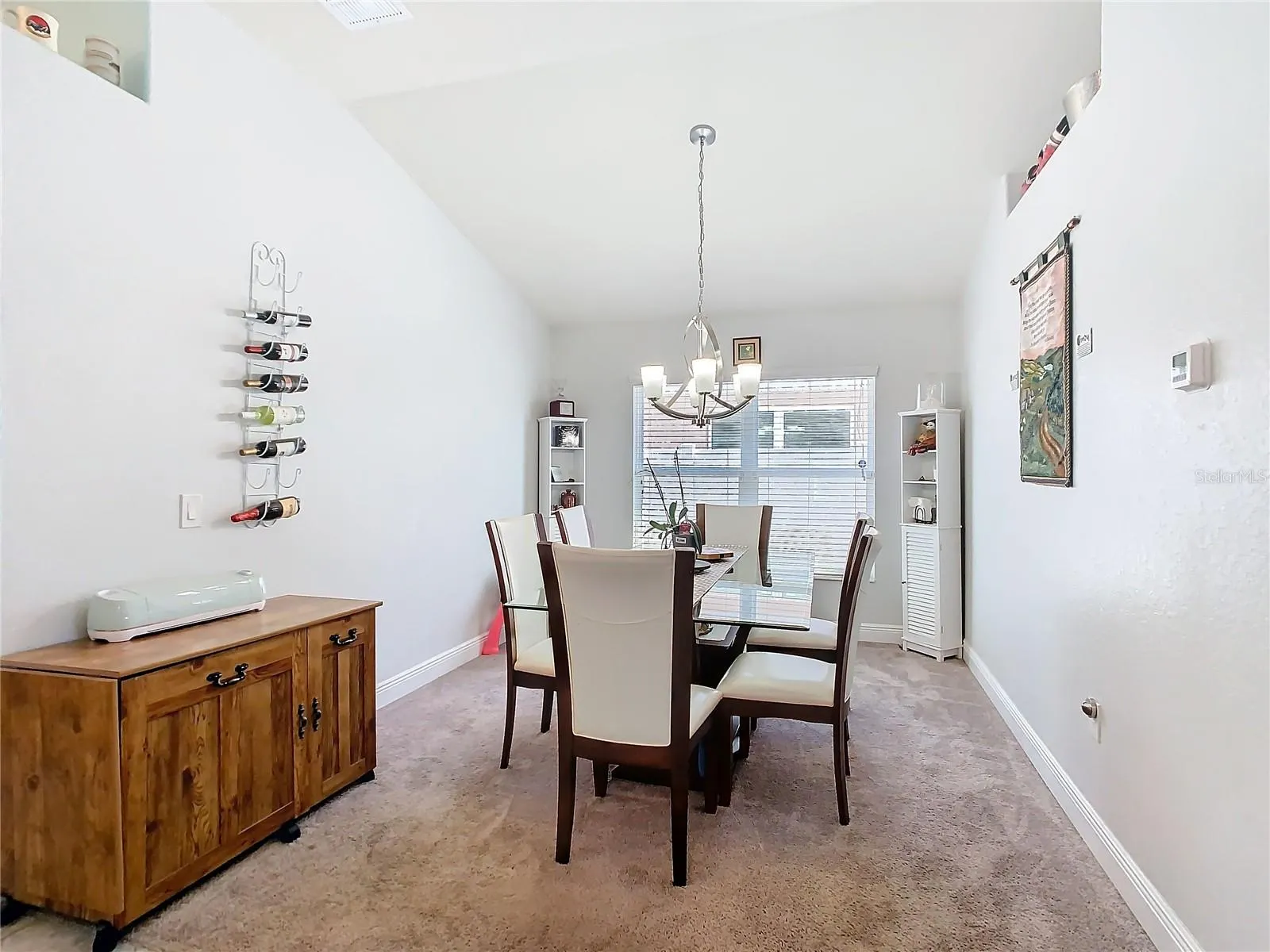 649 MEADOW POINTE DR