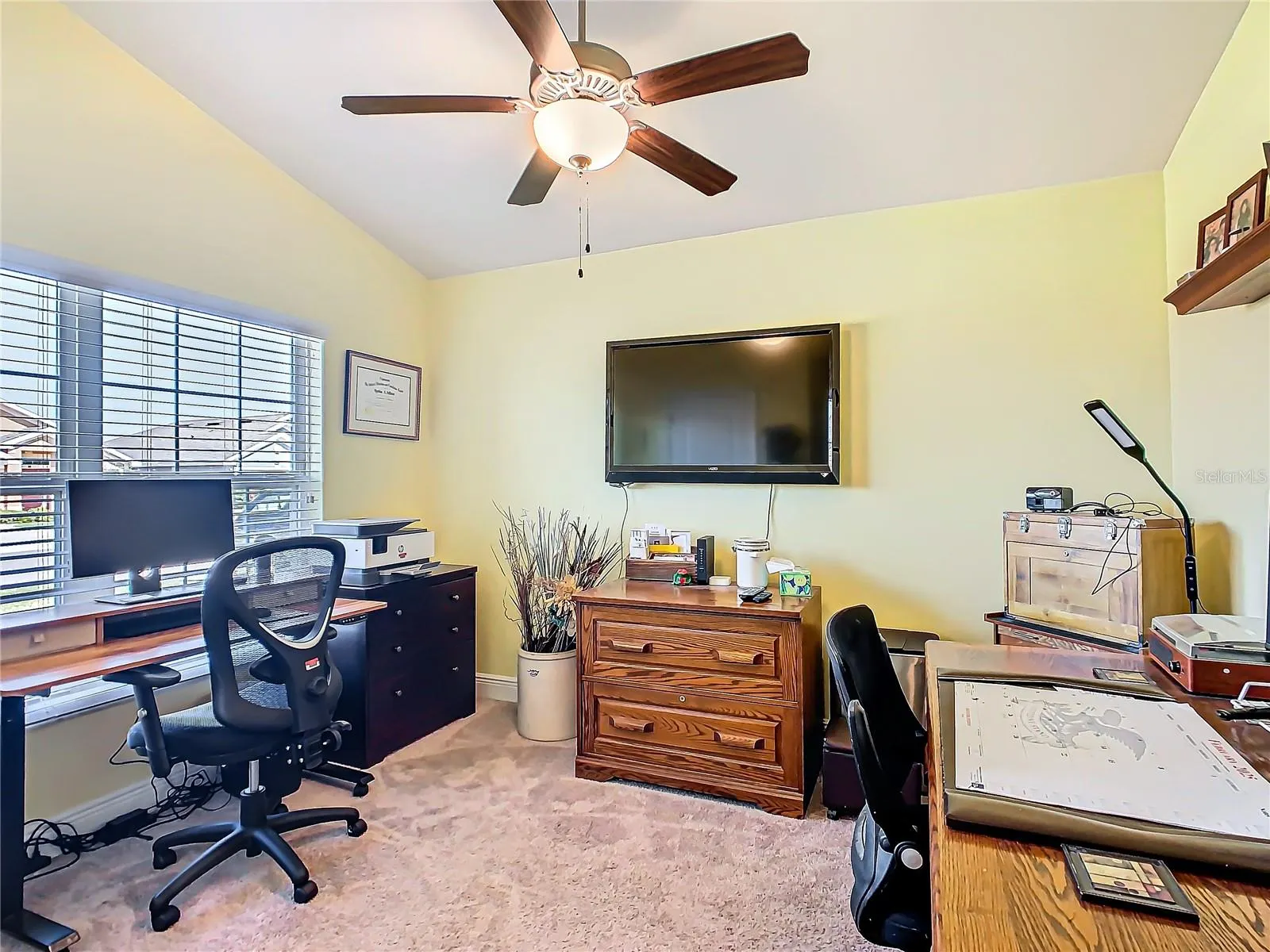 649 MEADOW POINTE DR
