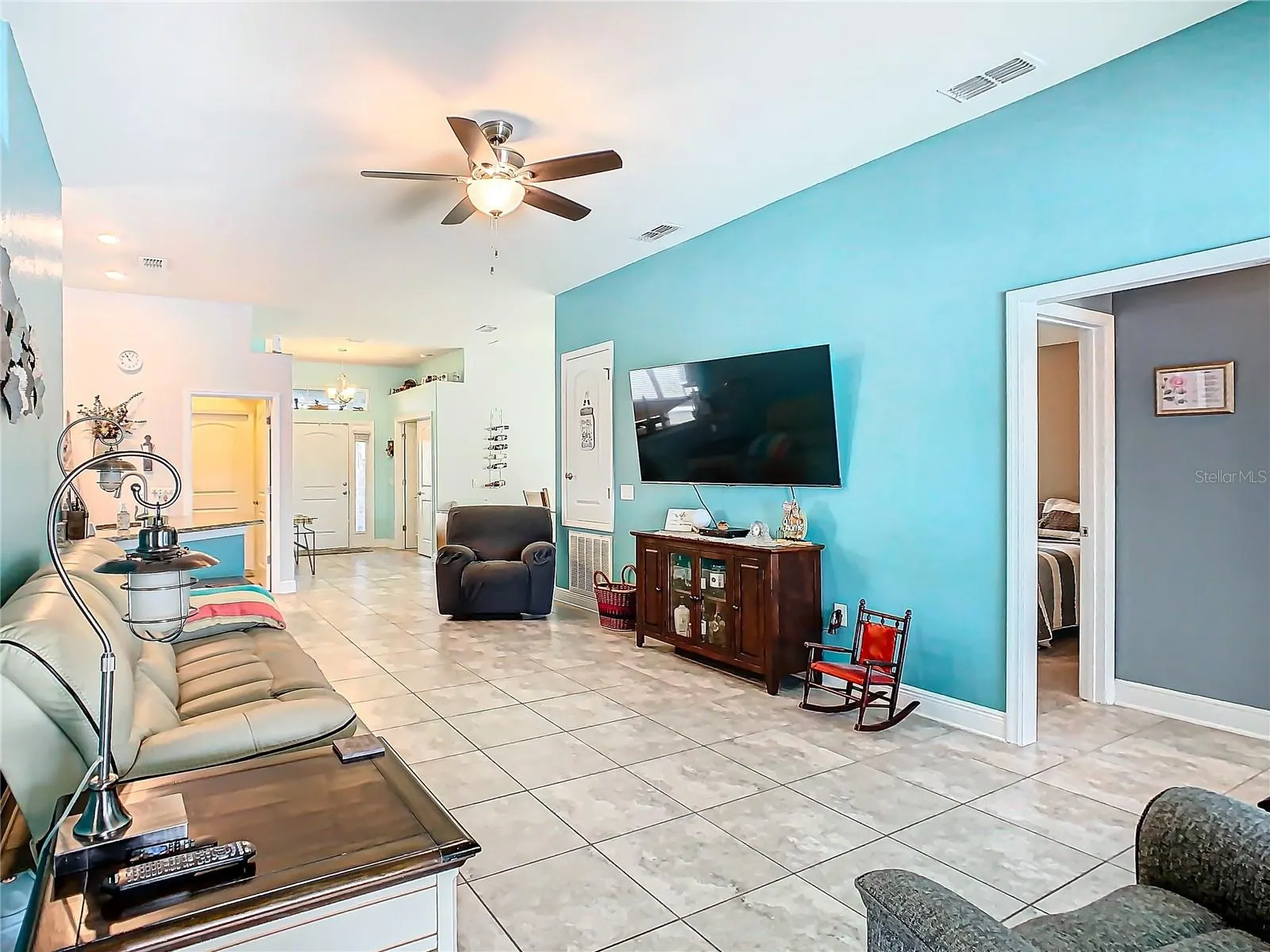 649 MEADOW POINTE DR