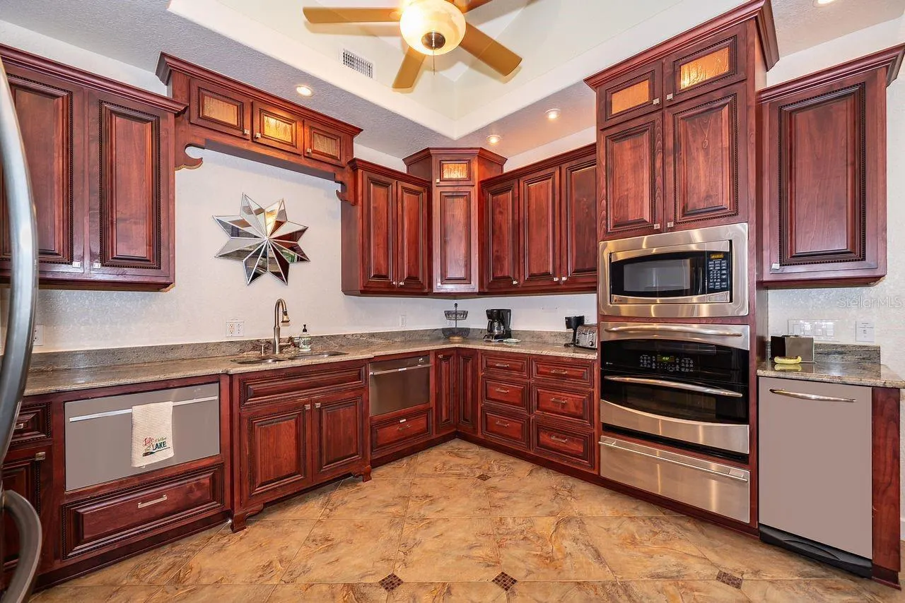 2339 NEPTUNE RD #Unit A, #Unit A