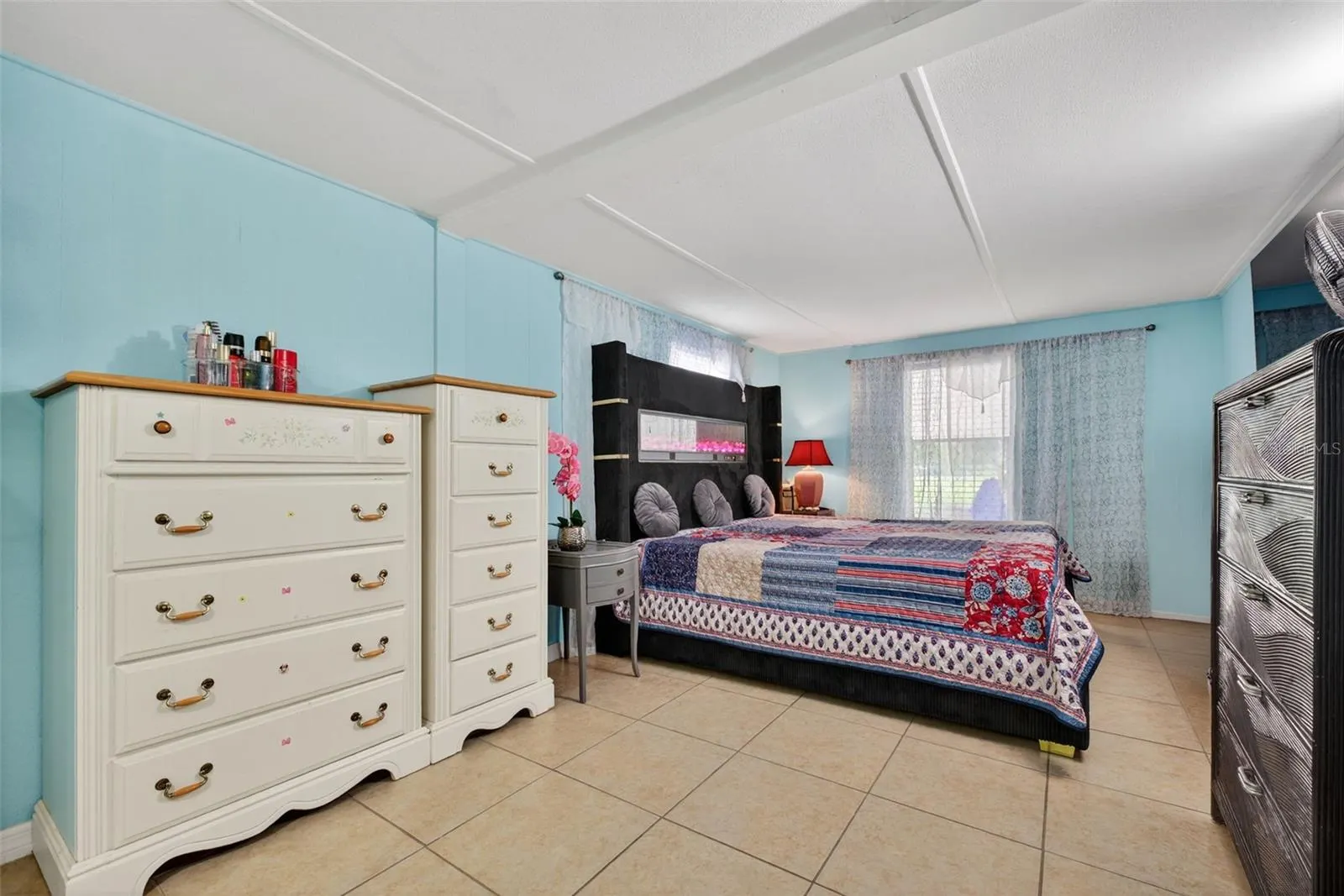 1452 TIGER LAKE RD