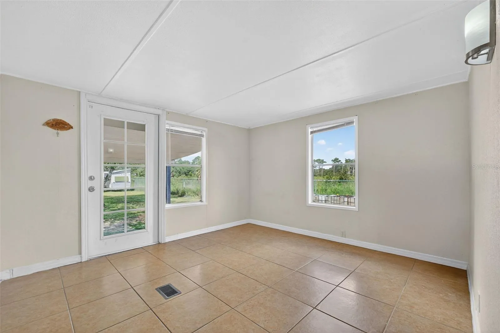 1452 TIGER LAKE RD