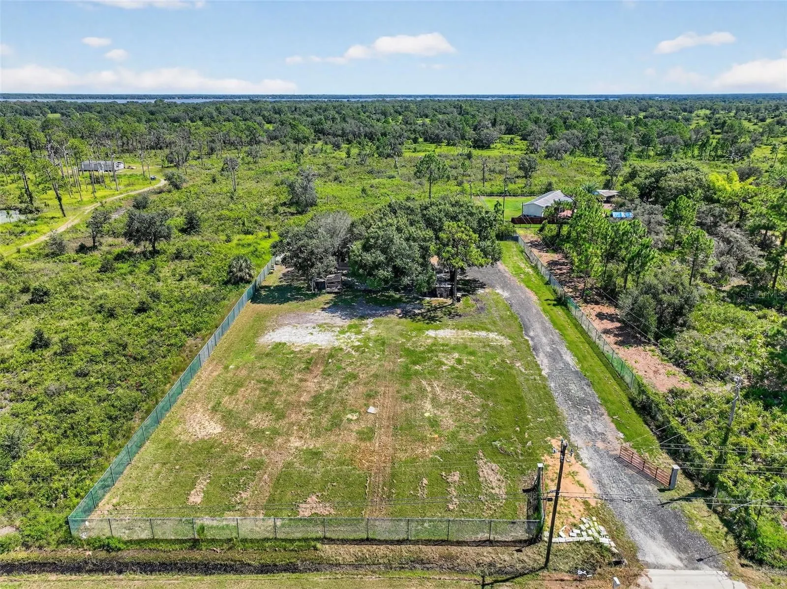 1452 TIGER LAKE RD