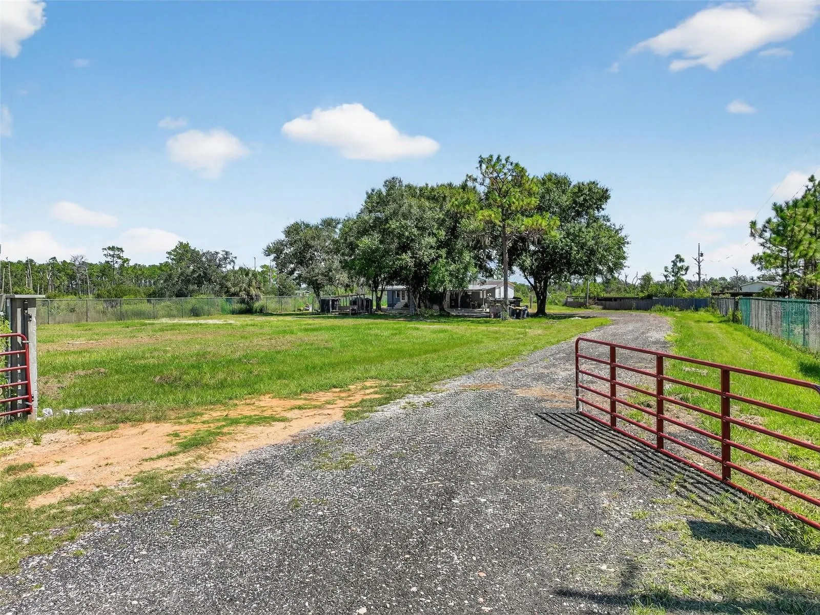 1452 TIGER LAKE RD