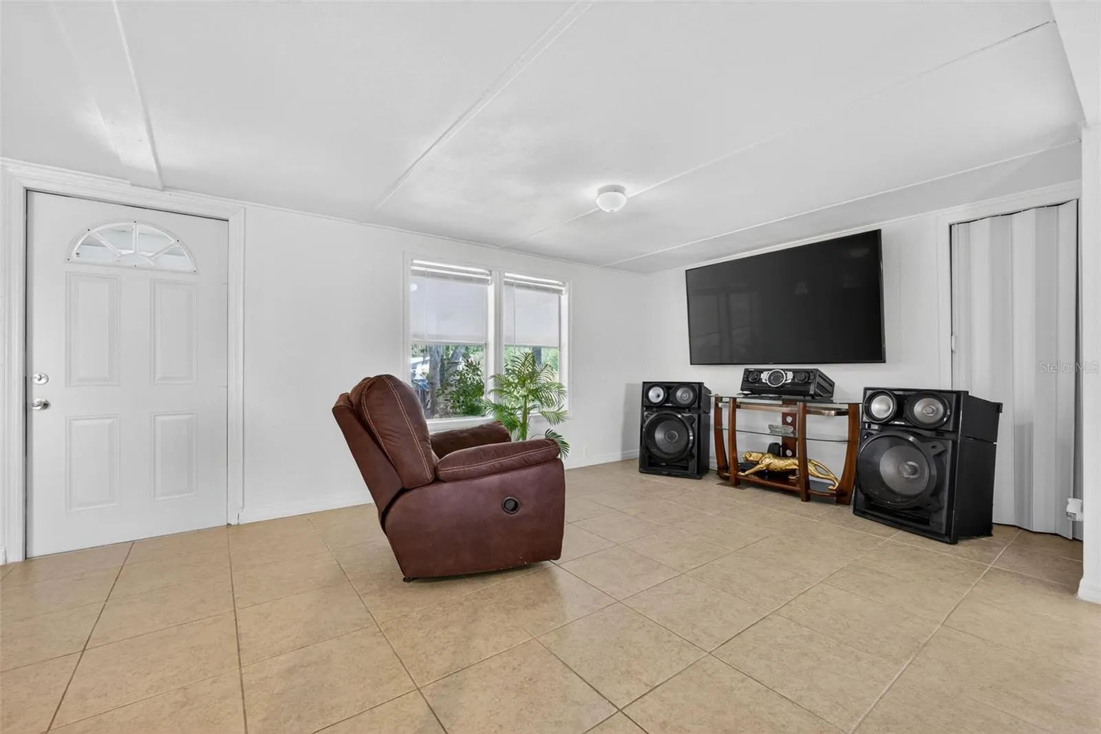 1452 TIGER LAKE RD