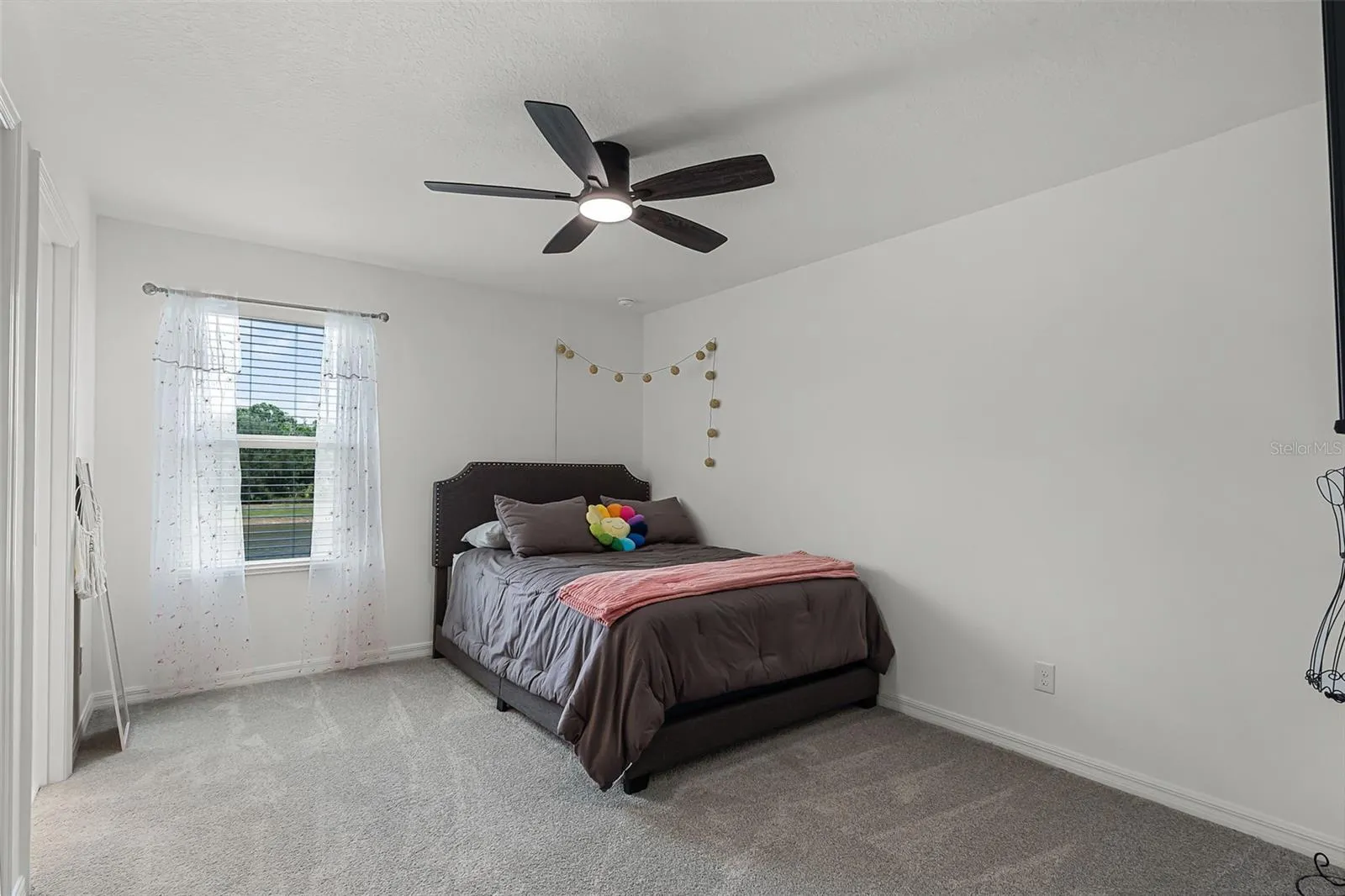 4829 CEDAR BAY TER