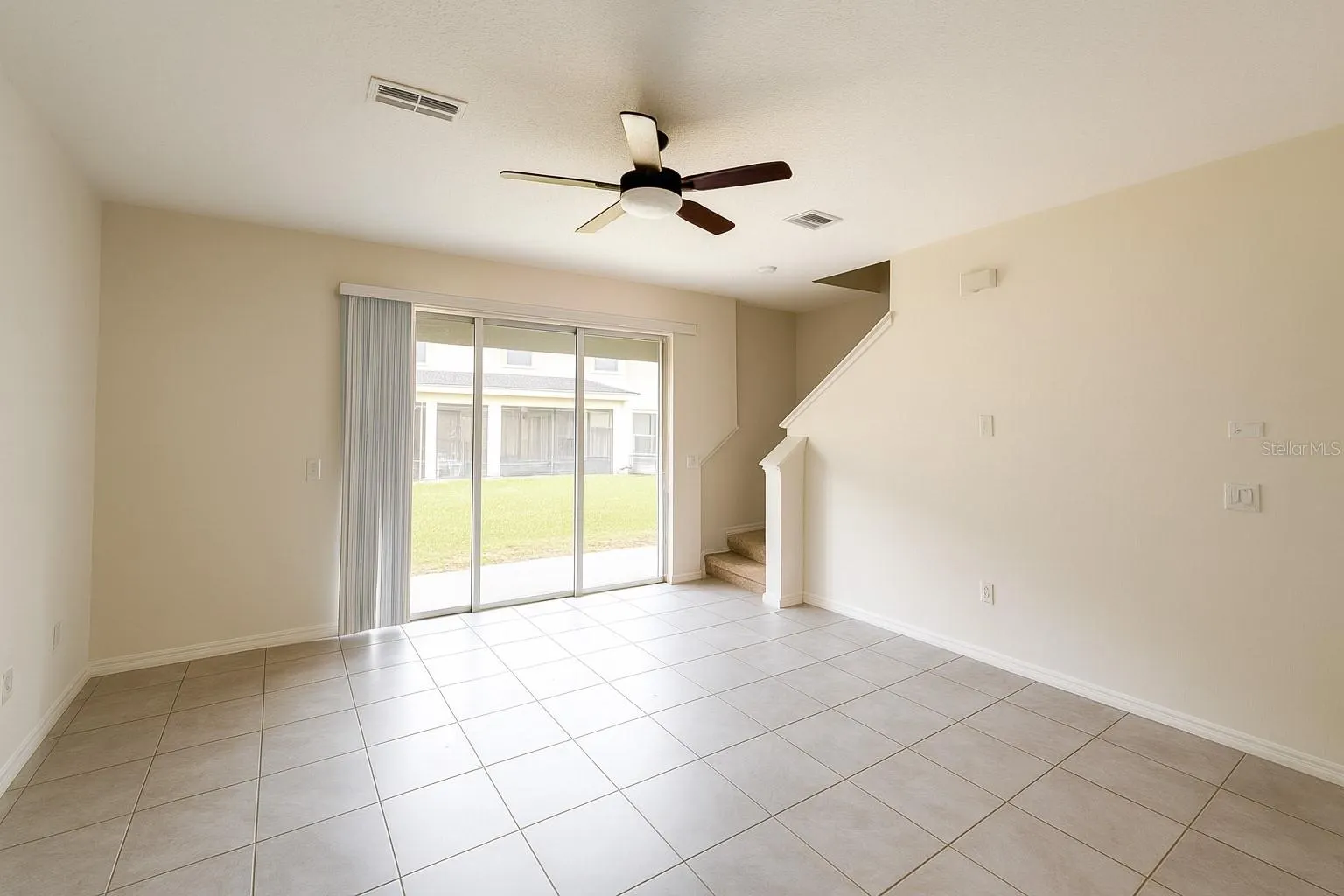 1288 YELLOW FINCH DR