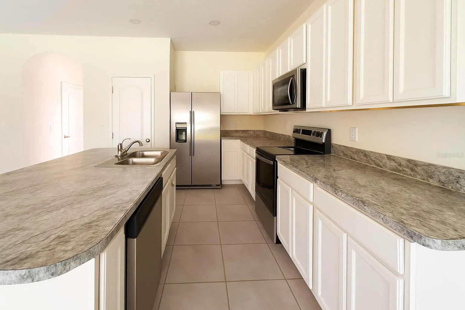 1288 YELLOW FINCH DR