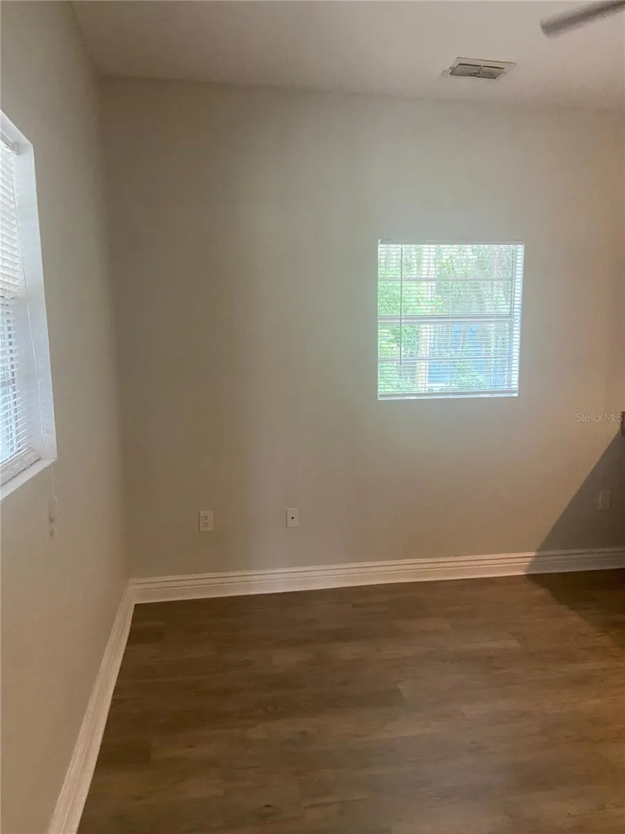228 N BEAUMONT AVE #4, #4