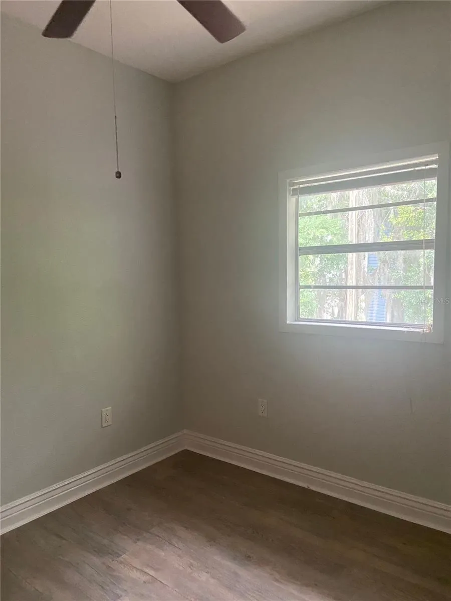 228 N BEAUMONT AVE #4, #4