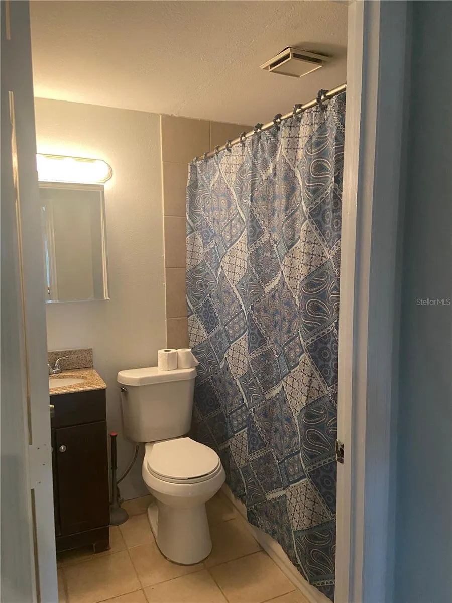 228 N BEAUMONT AVE #4, #4
