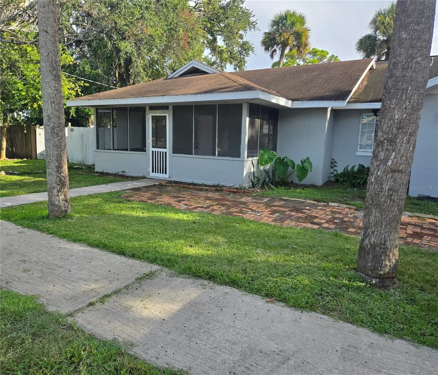1019 MAIN ST