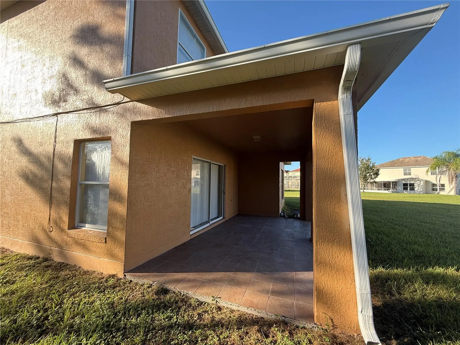 4554 FICUS TREE RD