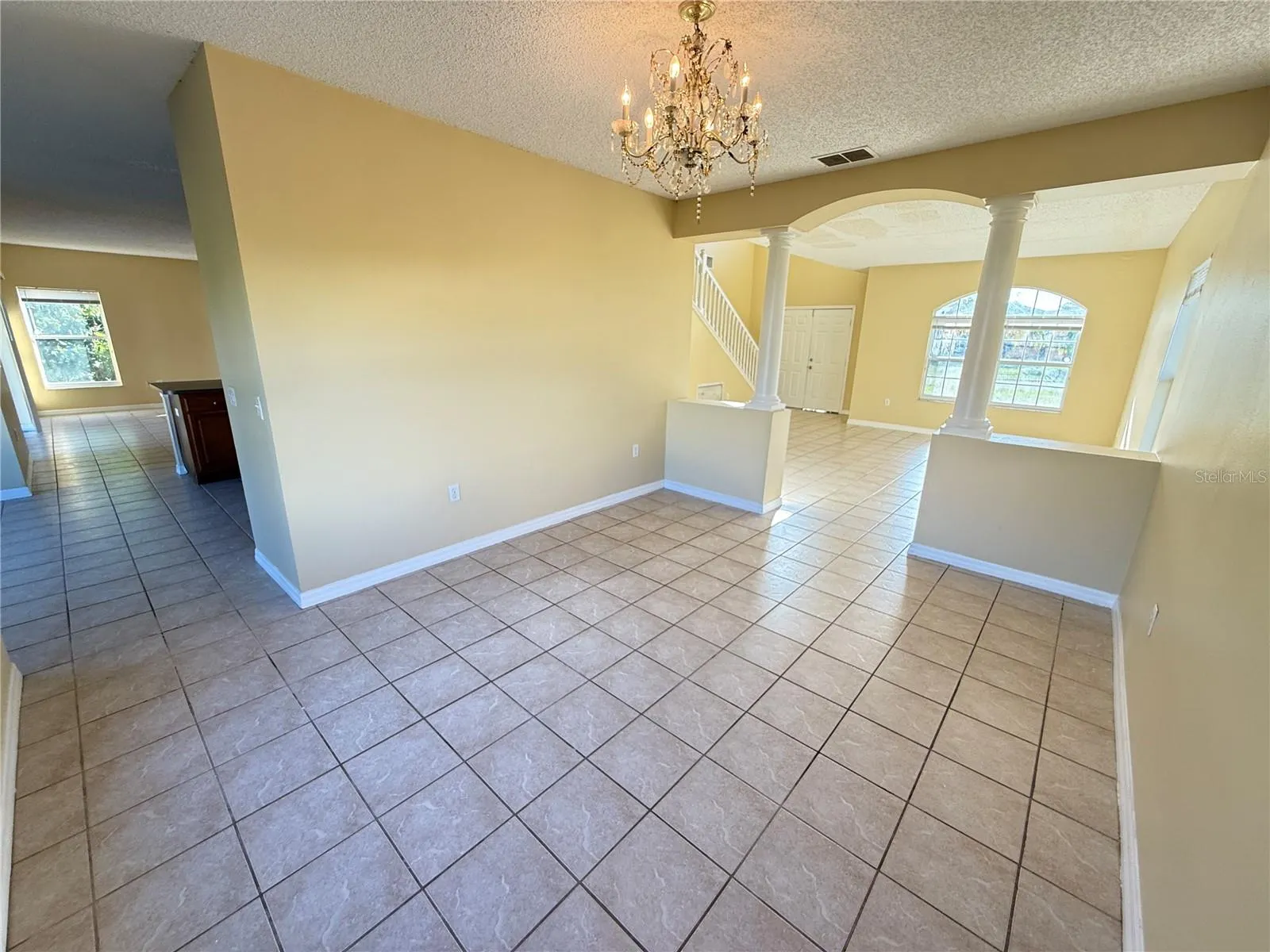 4554 FICUS TREE RD