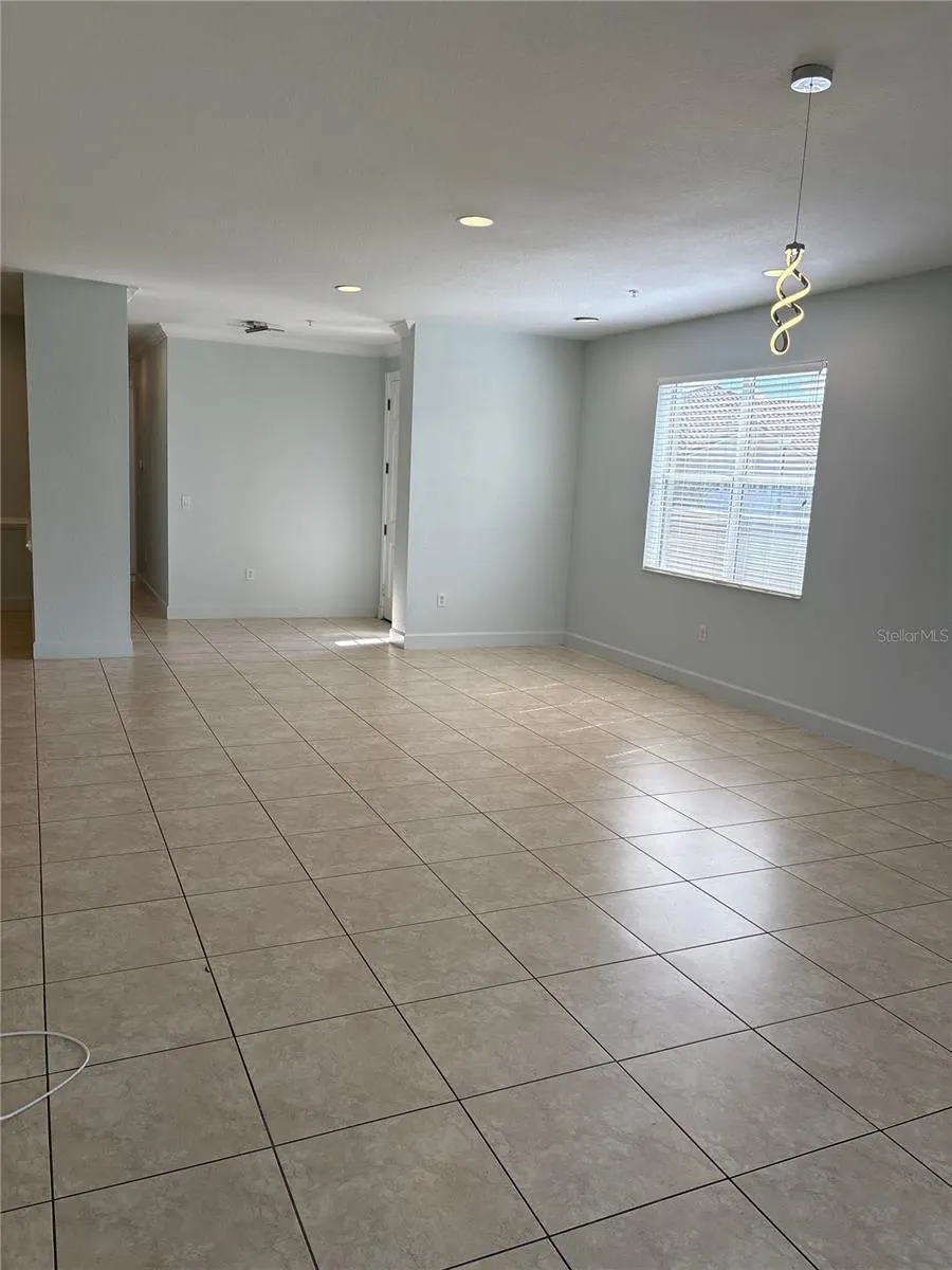 2371 PAINTER LN