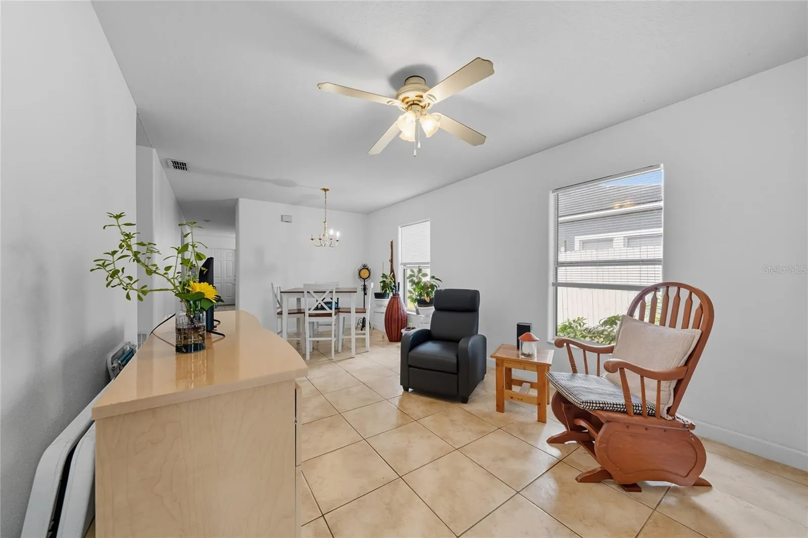 1323 KORY ST