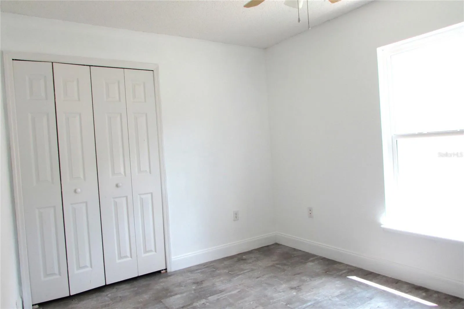 1812 HUDSON CT