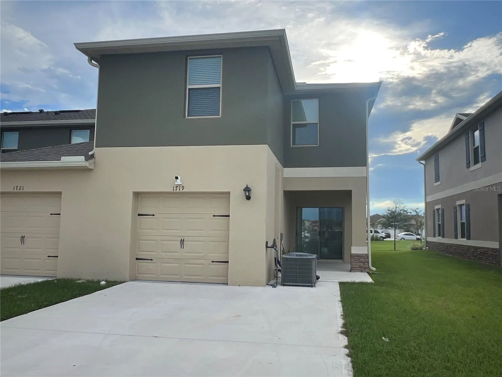 1719 WALNUT CREEK DR