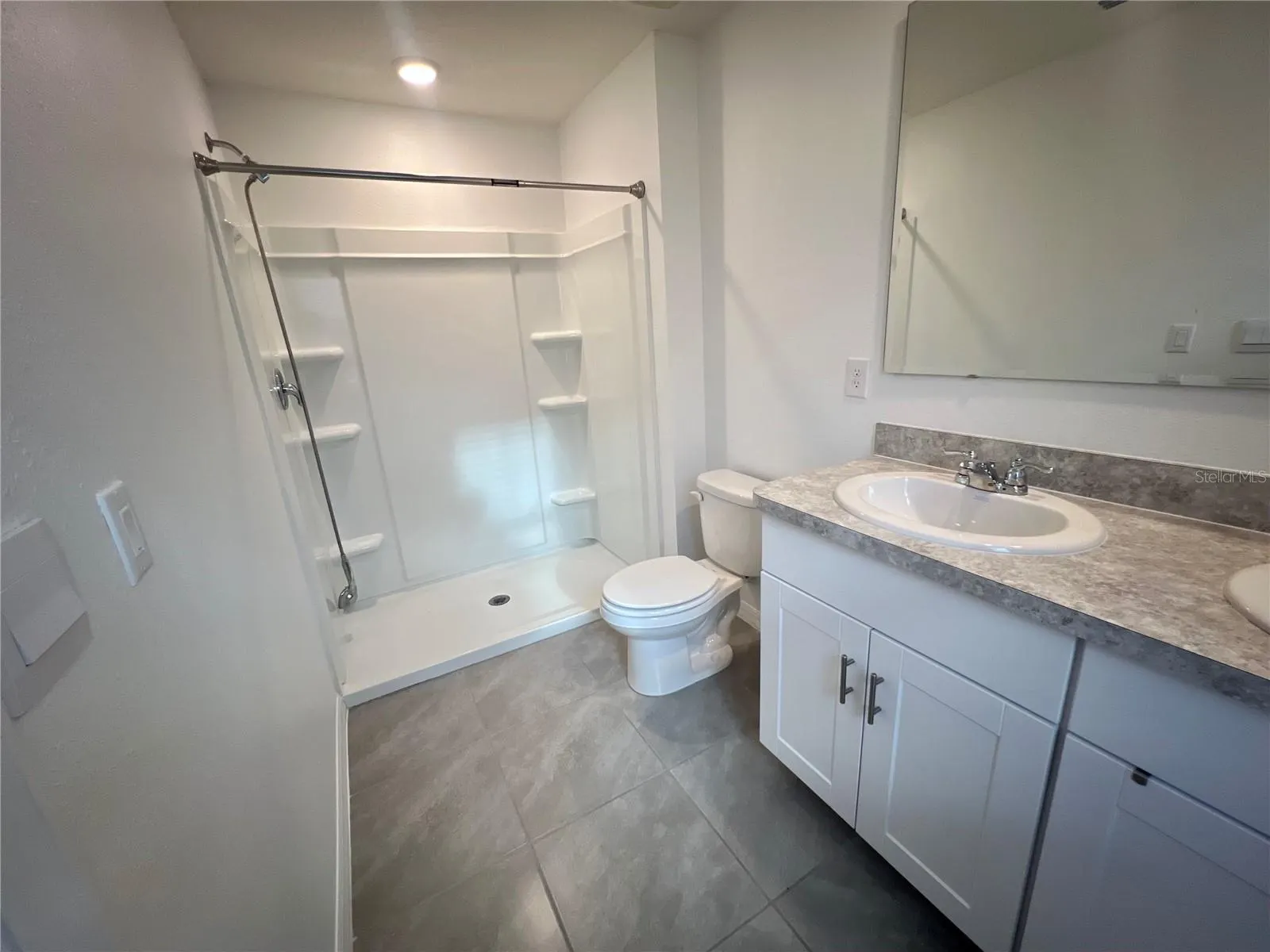 1719 WALNUT CREEK DR