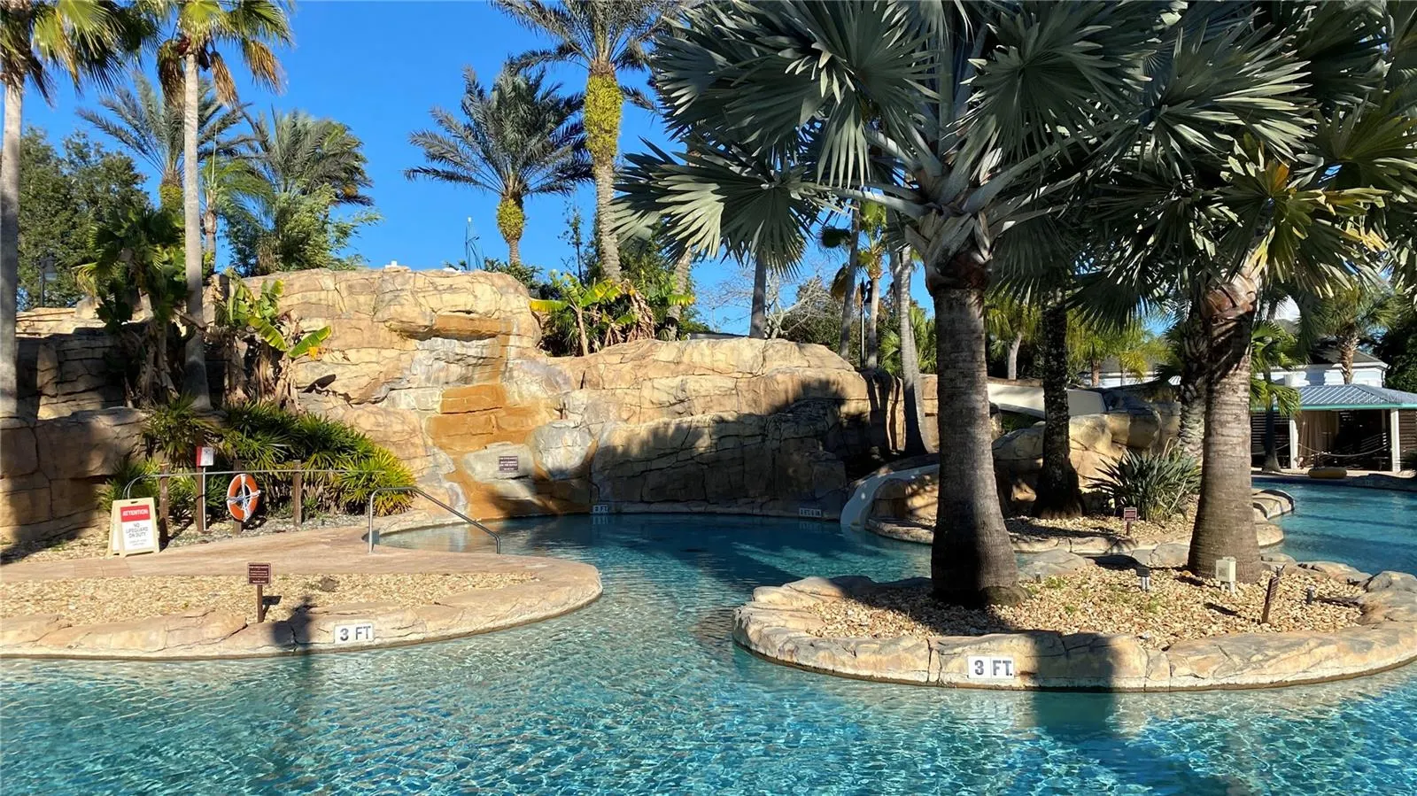 820 GOLDEN BEAR DR