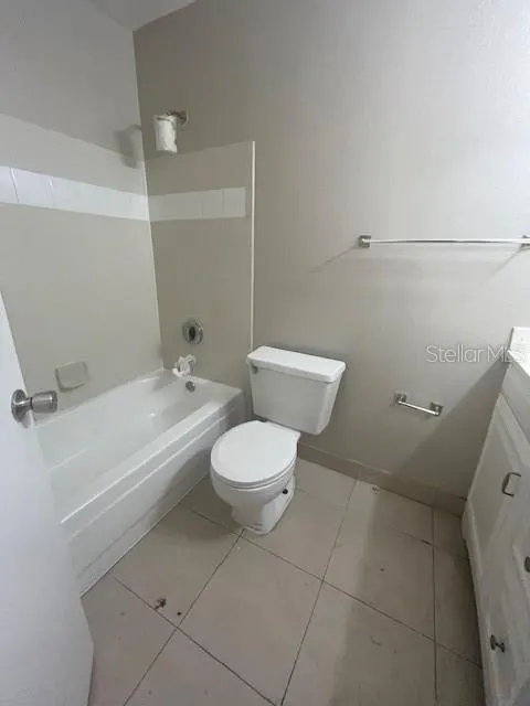 3028 PARKWAY BLVD #203, #203