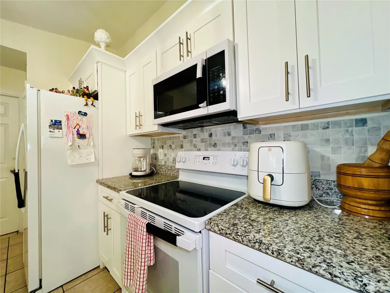 405 ALBATROSS CT