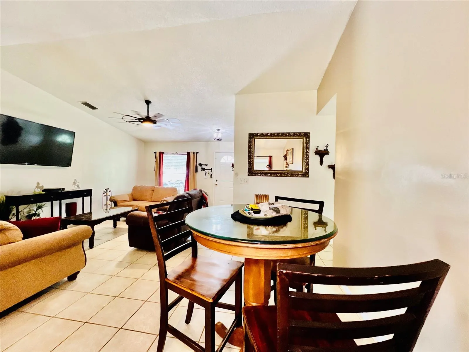 405 ALBATROSS CT