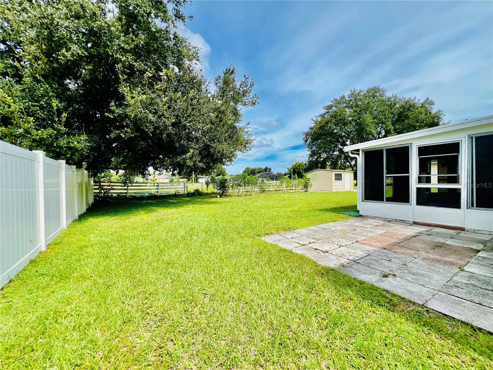 405 ALBATROSS CT