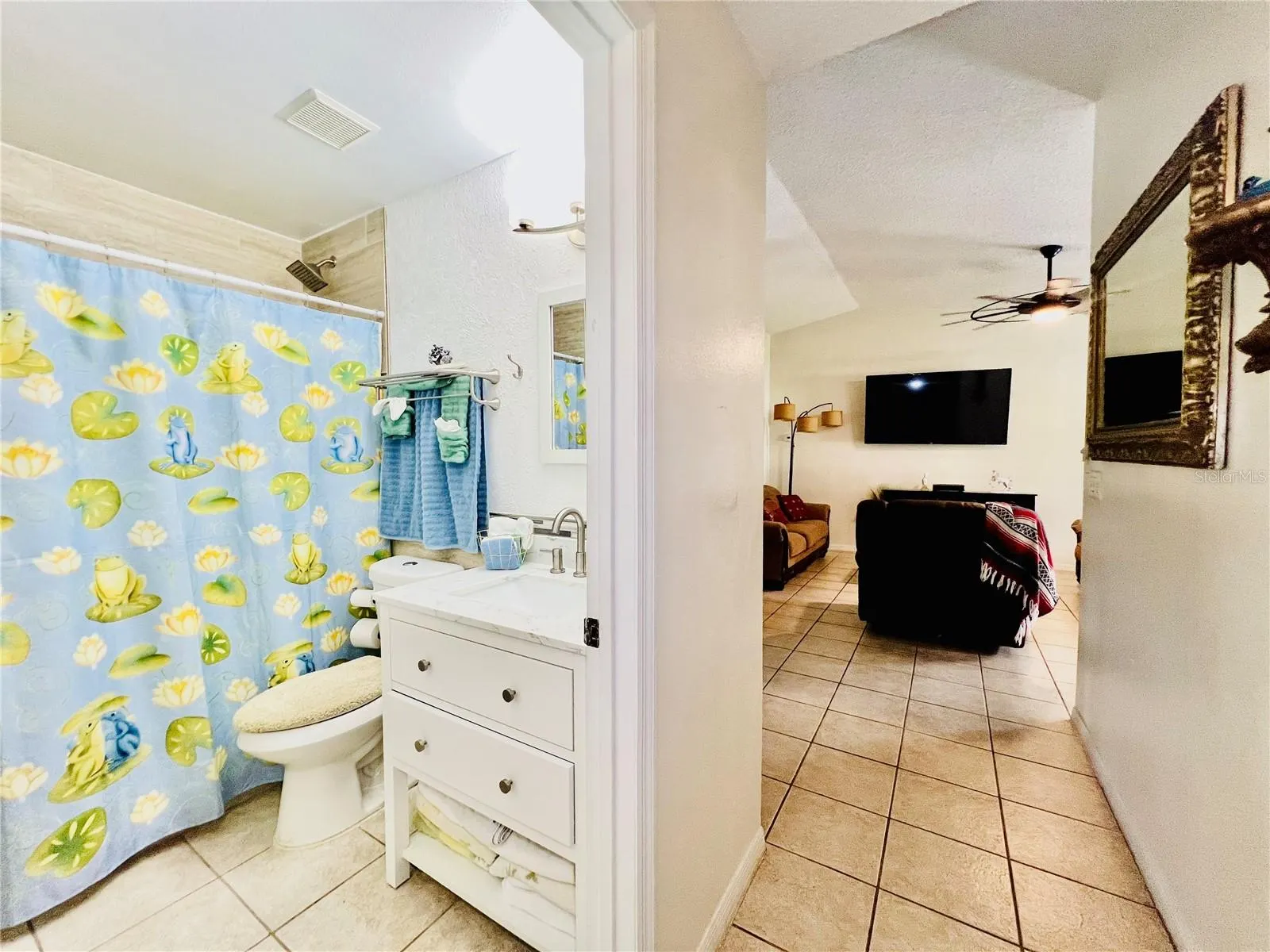 405 ALBATROSS CT