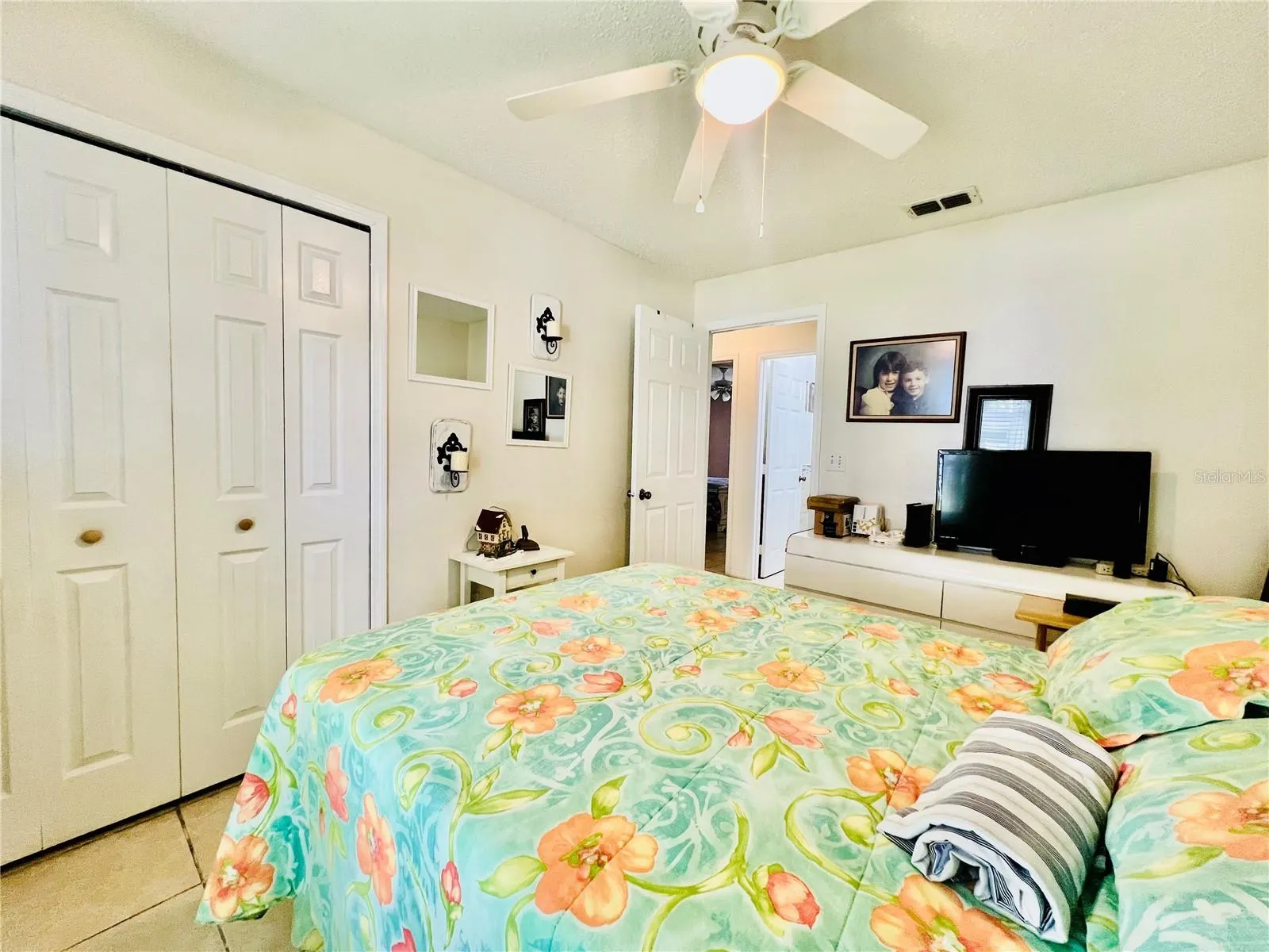 405 ALBATROSS CT