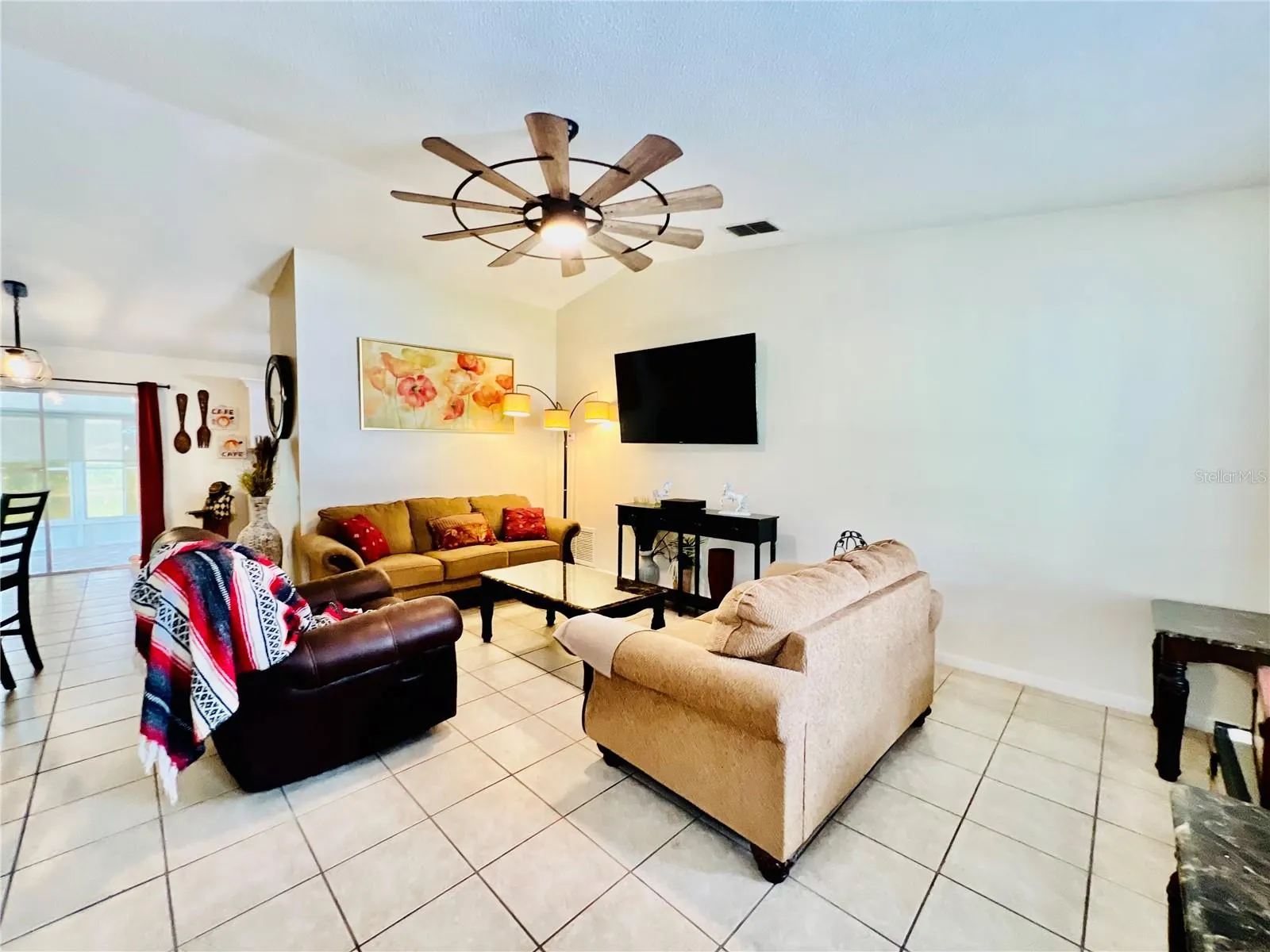 405 ALBATROSS CT